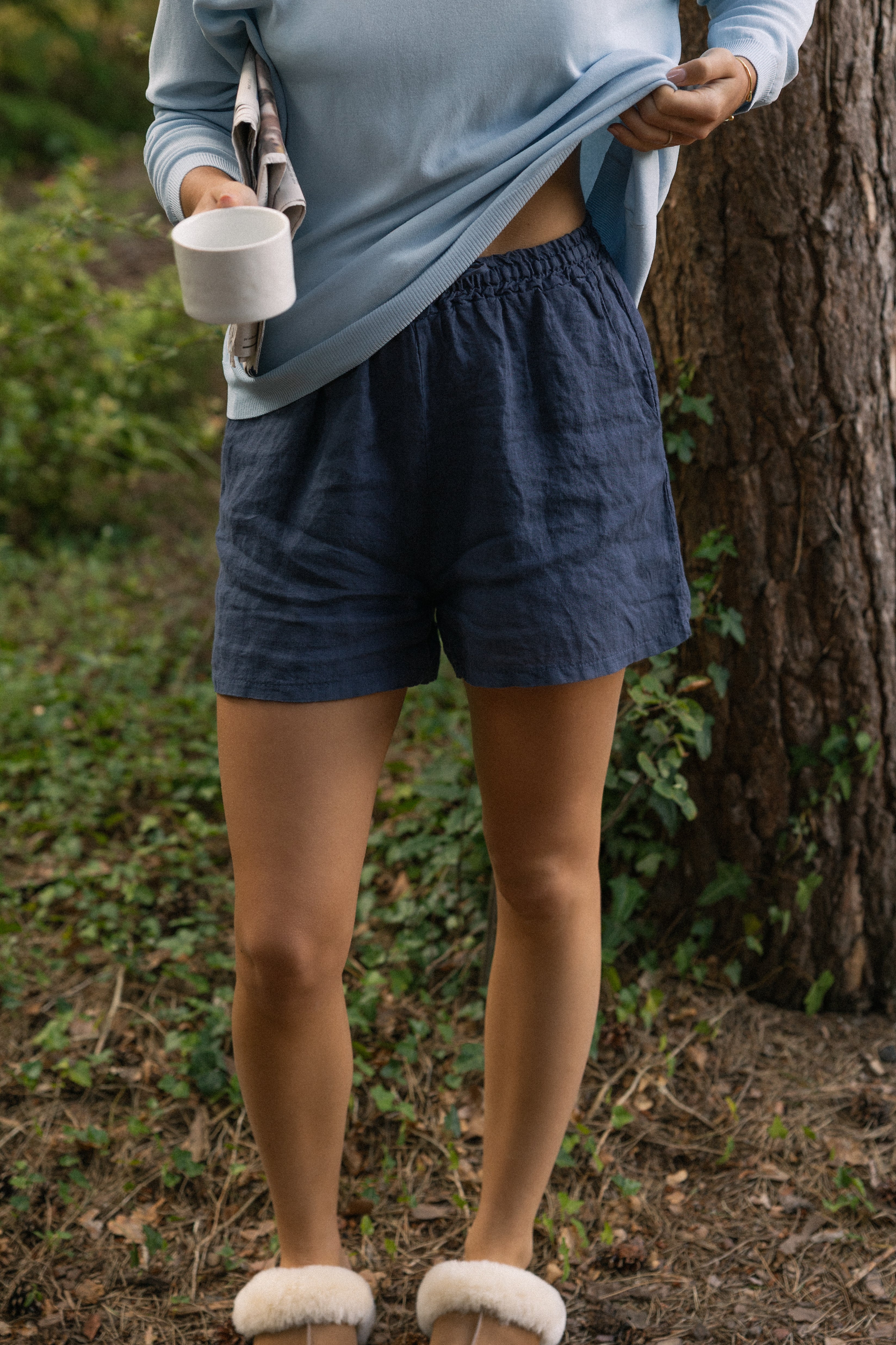 LINNEN SARAH SHORT NAVY