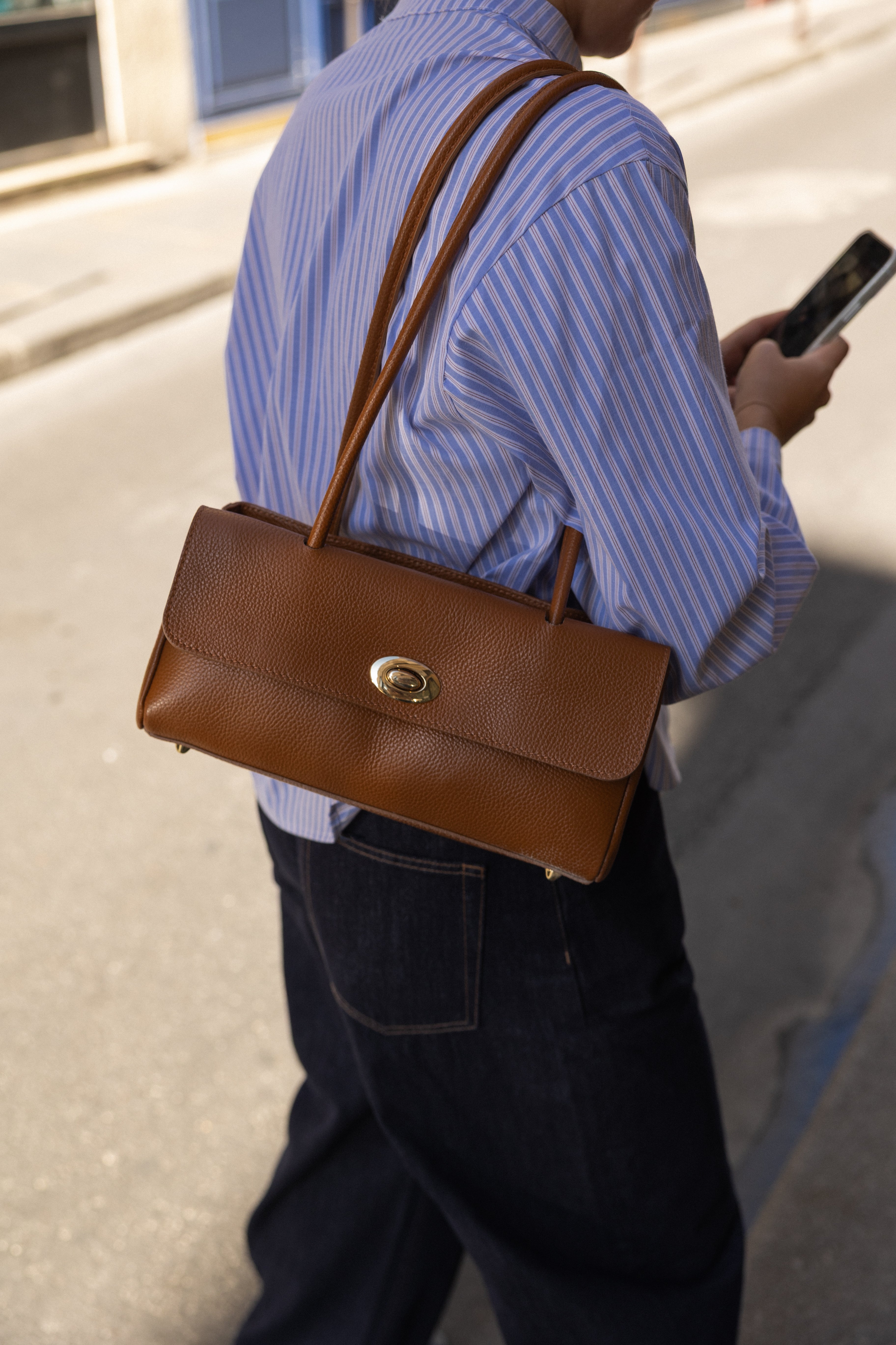 THE PARIS BAG CAMEL