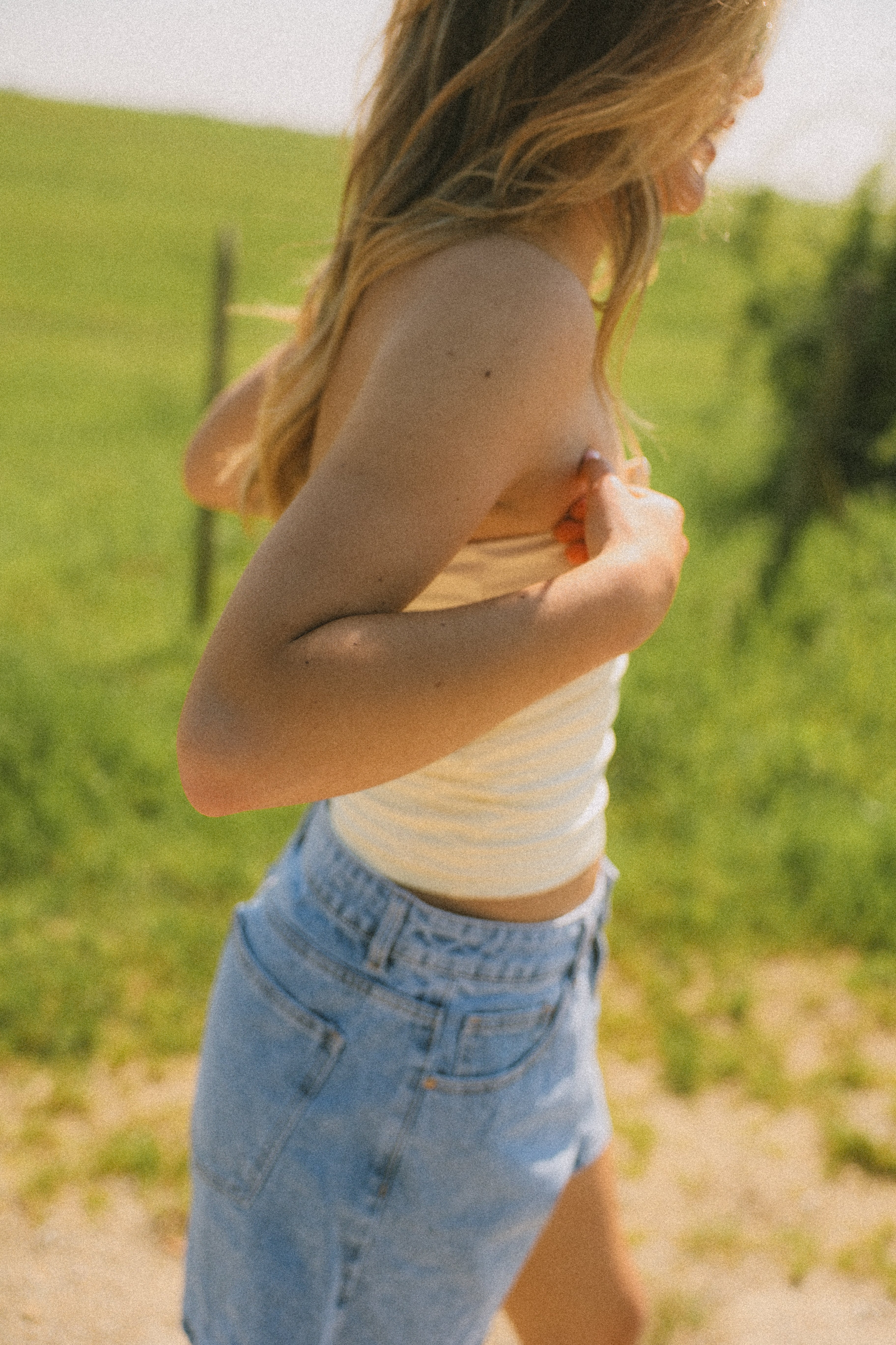STRAPLESS ELISE TOP BUTTER YELLOW