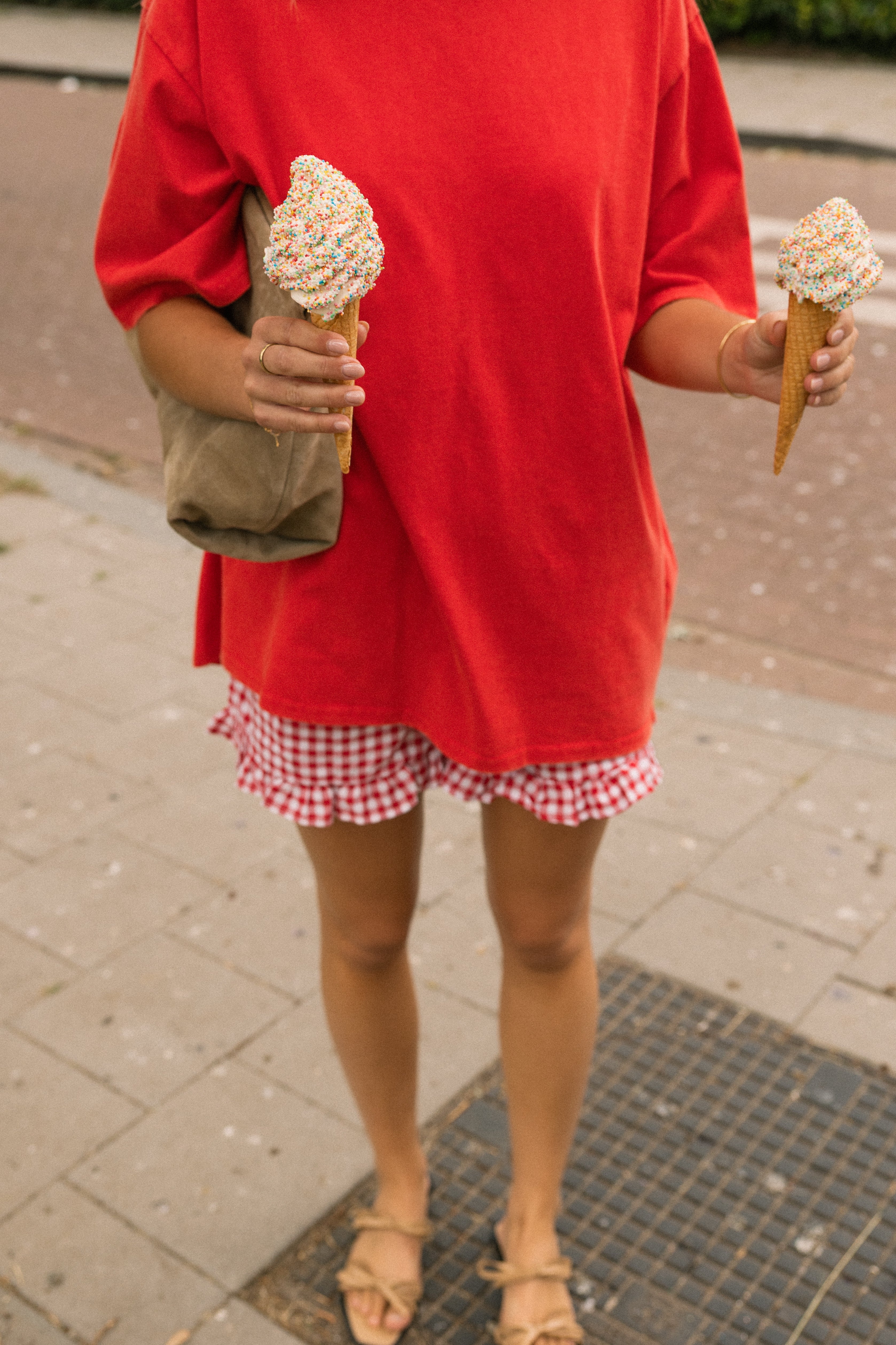 CHECKED JENNY SHORT RED