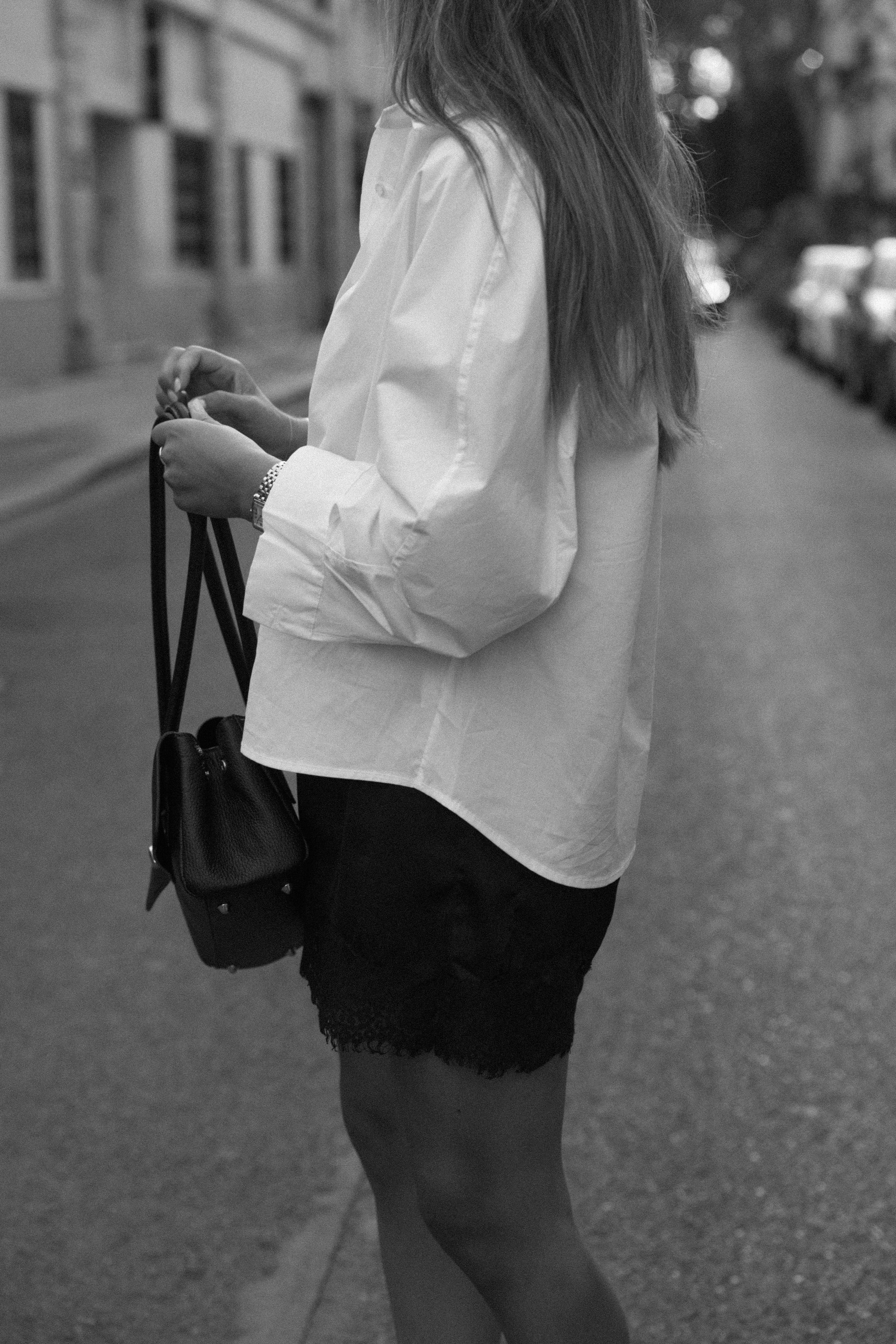 CLASSIC ESSENTIAL SHIRT WHITE
