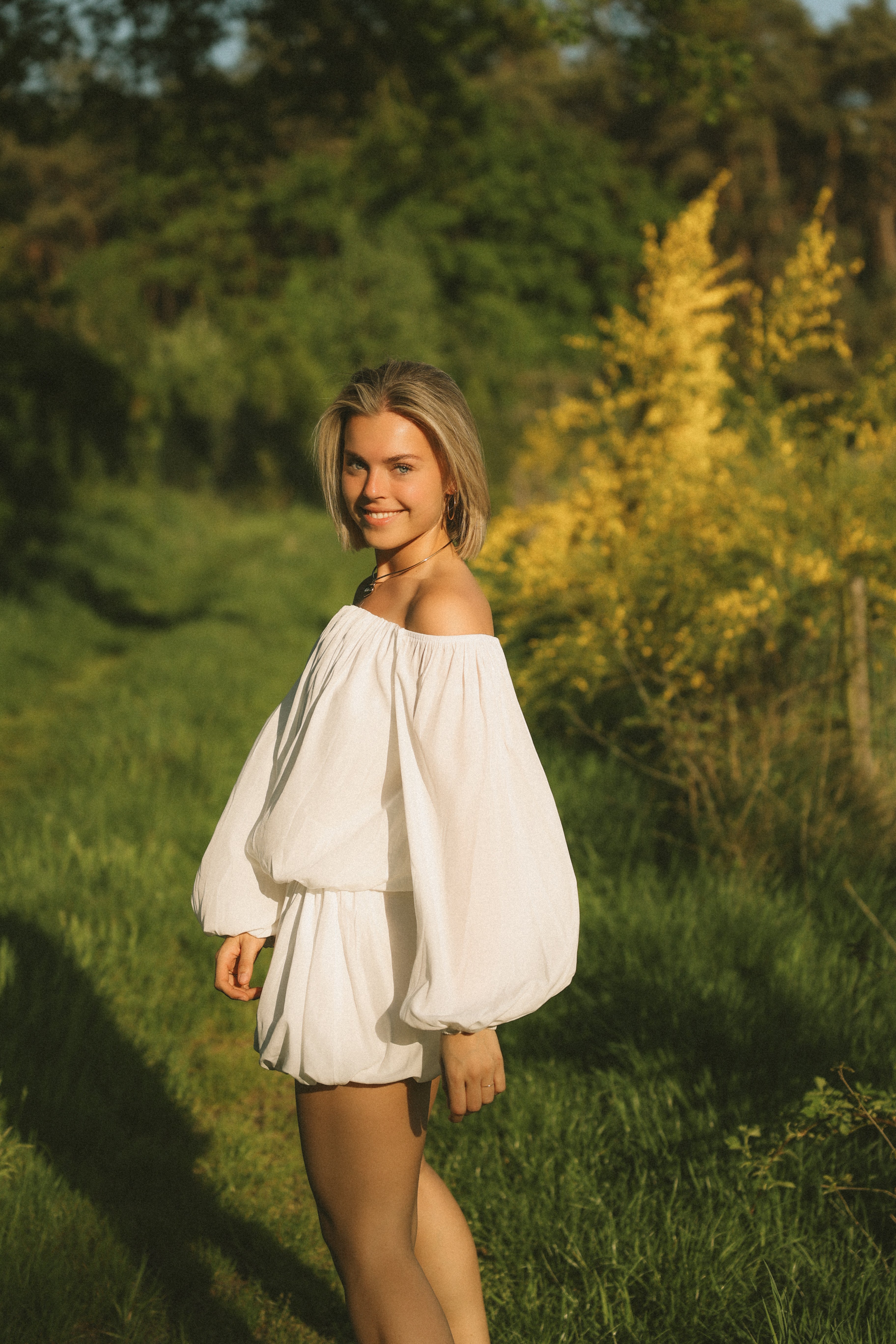 JULIE TOP WHITE