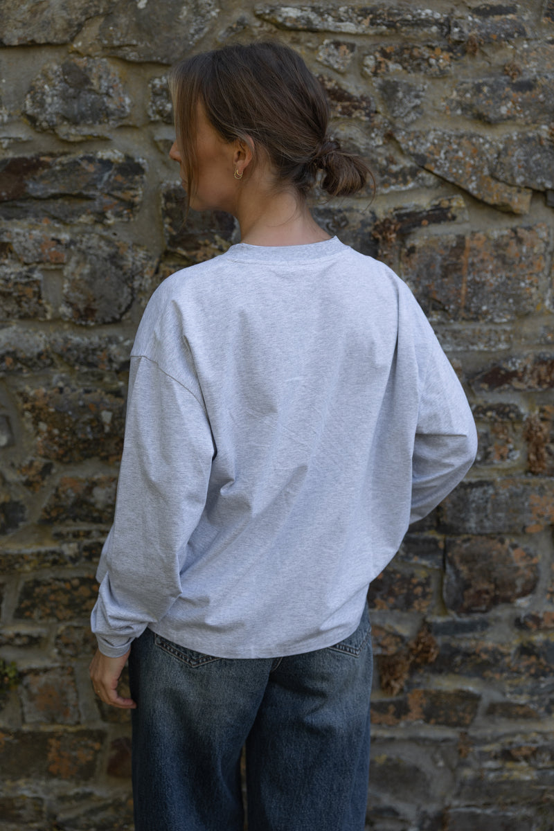 V-NECK LONGSLEEVE GREY