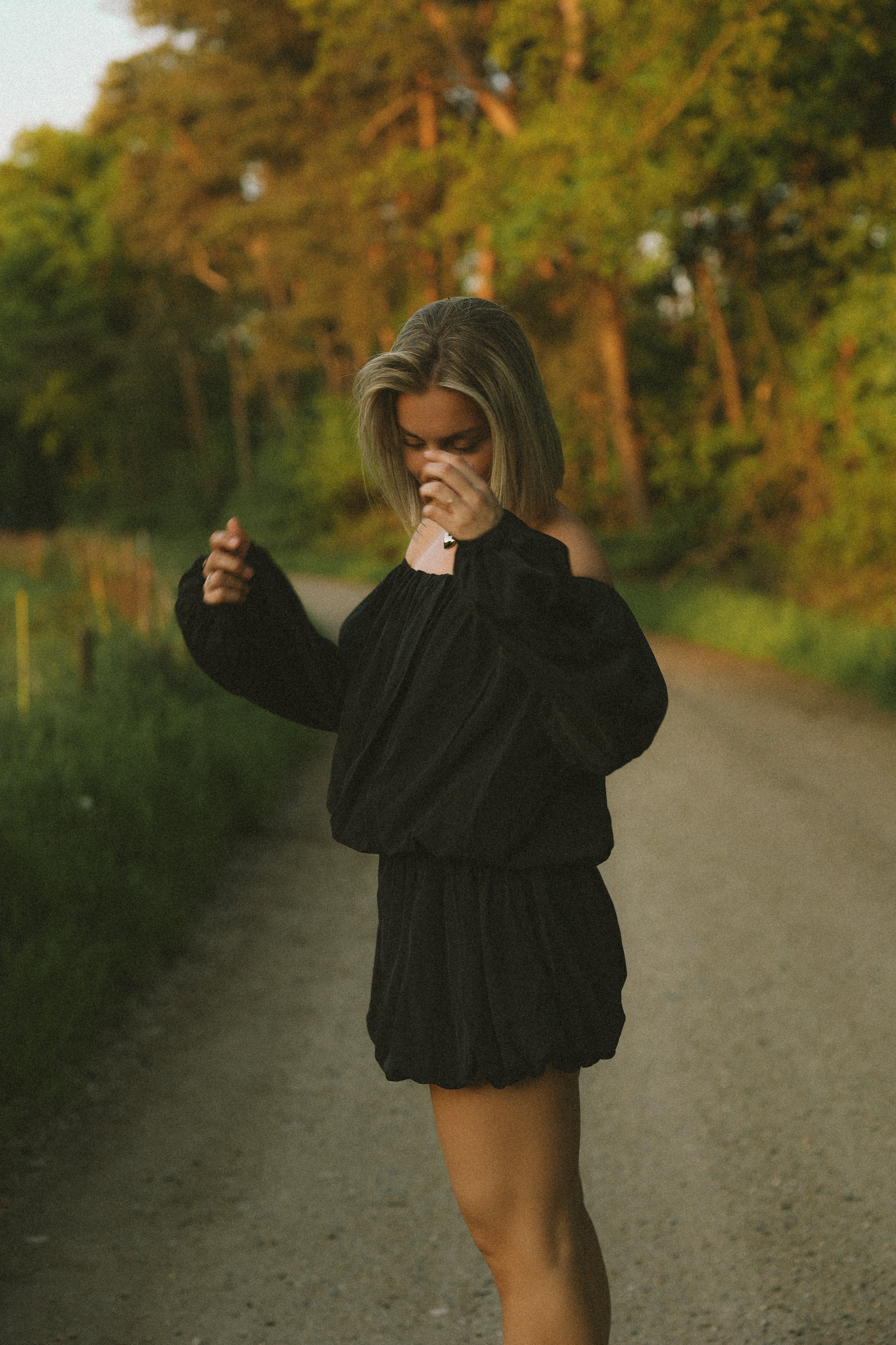 JULIE SHORT BLACK