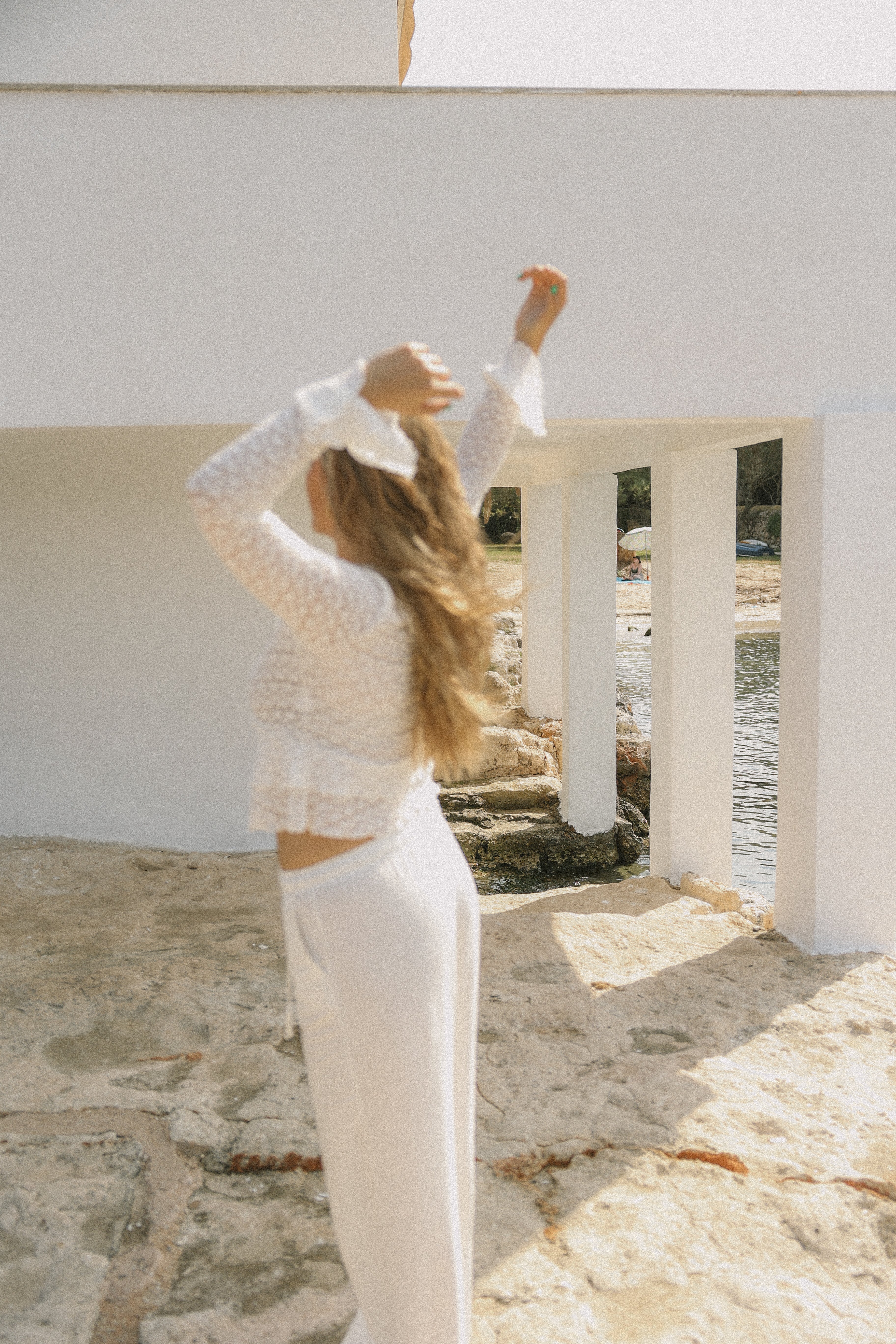 CROCHET TOP OFF-WHITE