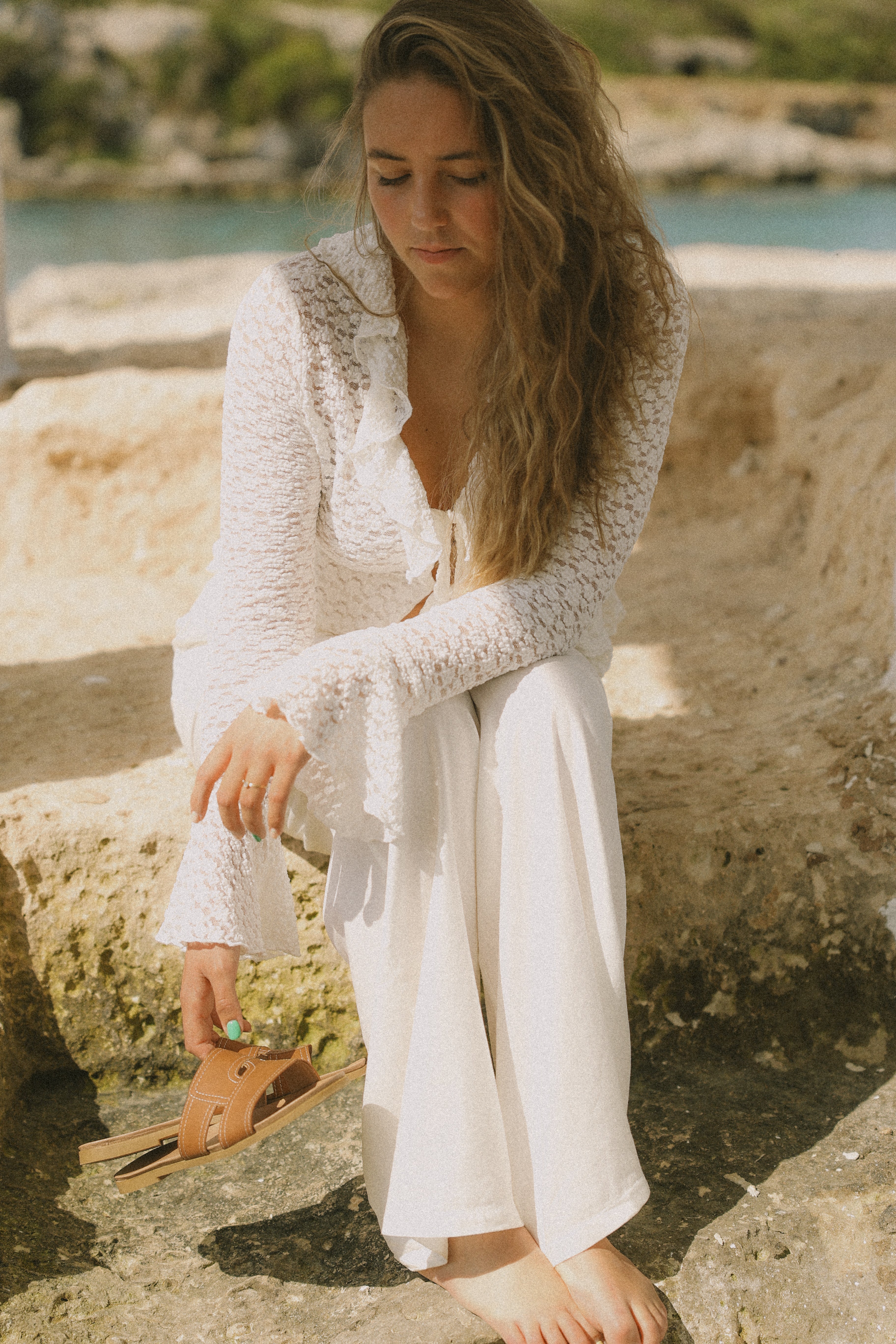 CROCHET TOP OFF-WHITE