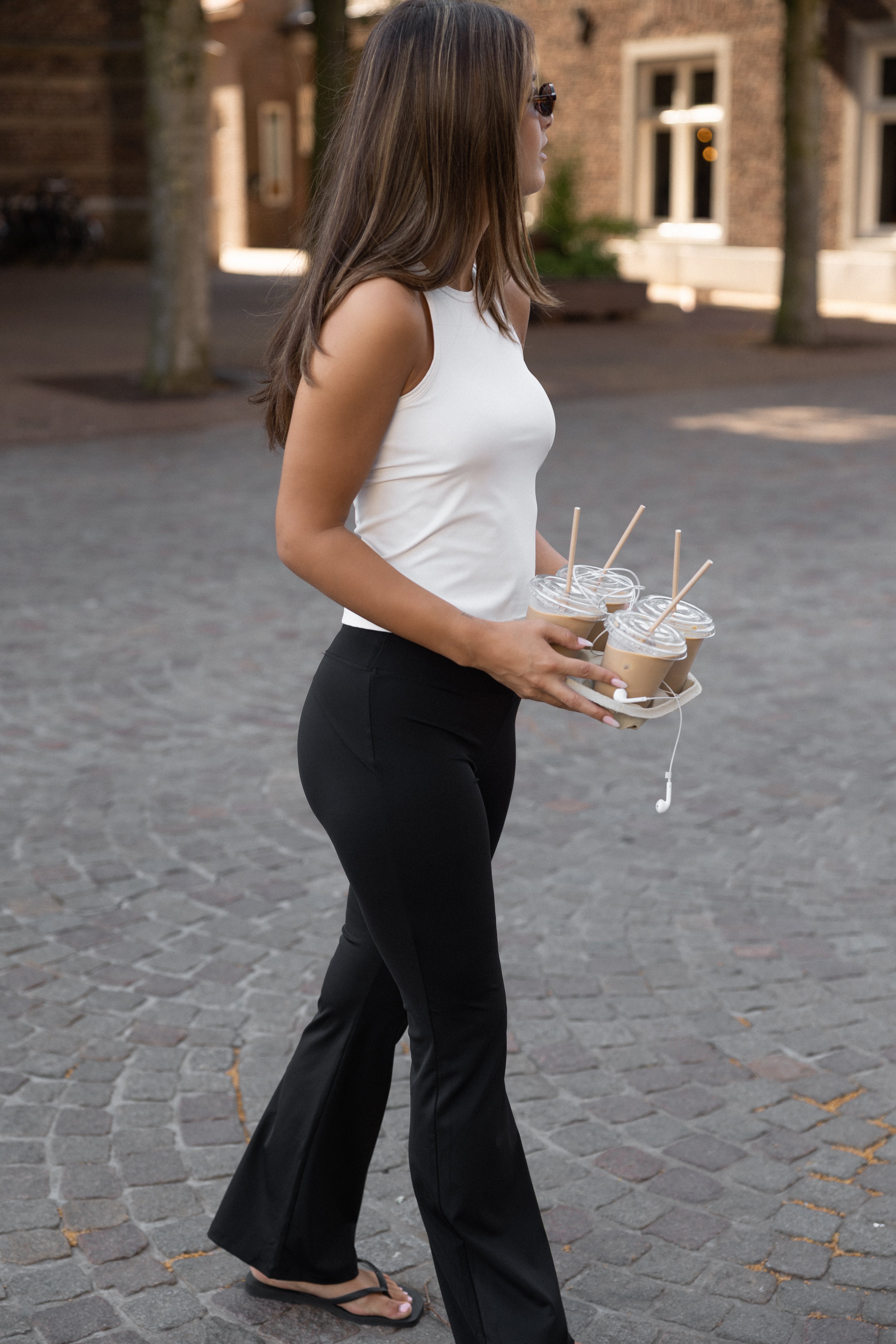 ESSENTIAL TANKTOP WHITE