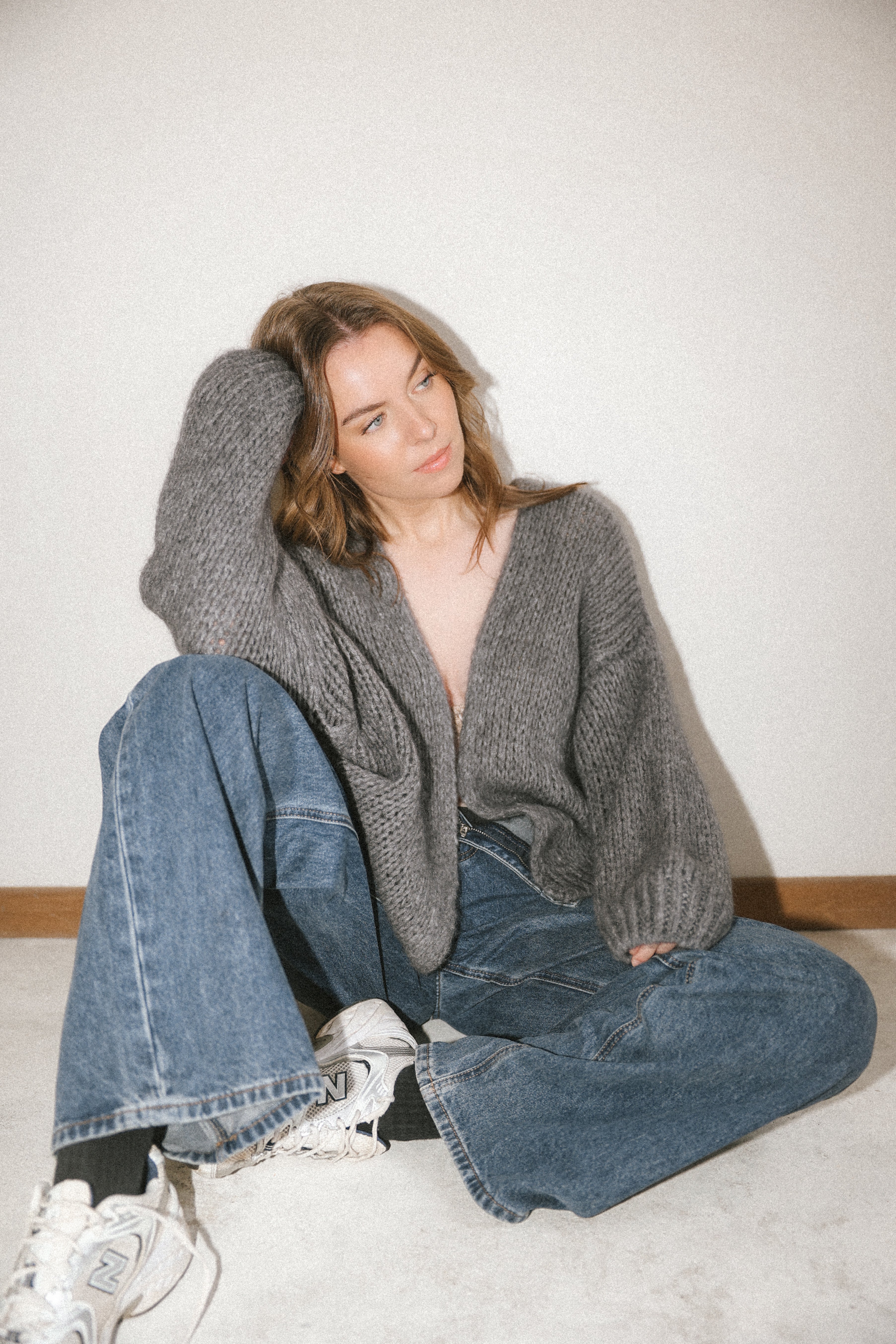 CARDIGAN KNIT GREY