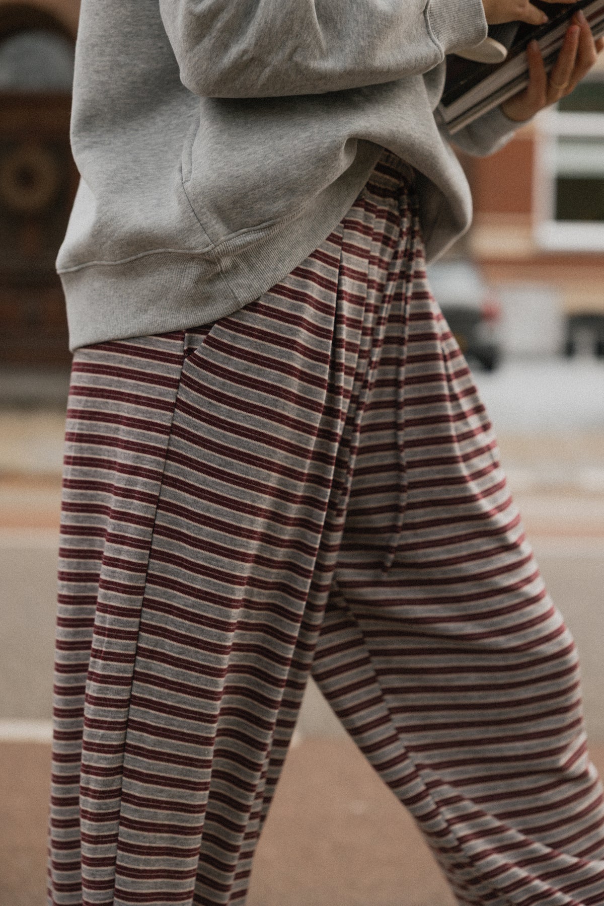 STRIPED LOUNGE PANTS BORDEAUX