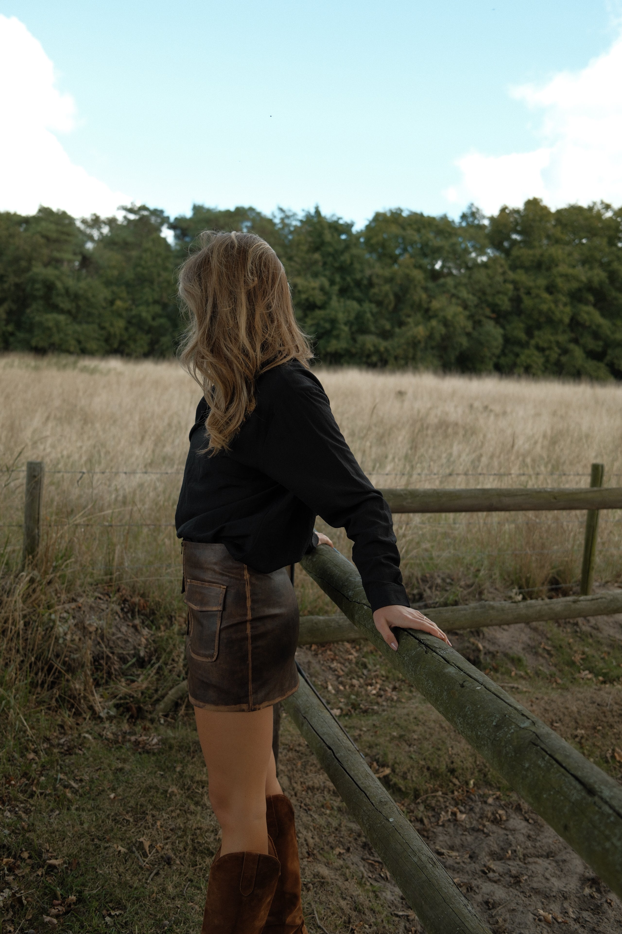 THE MILEY SKIRT BROWN
