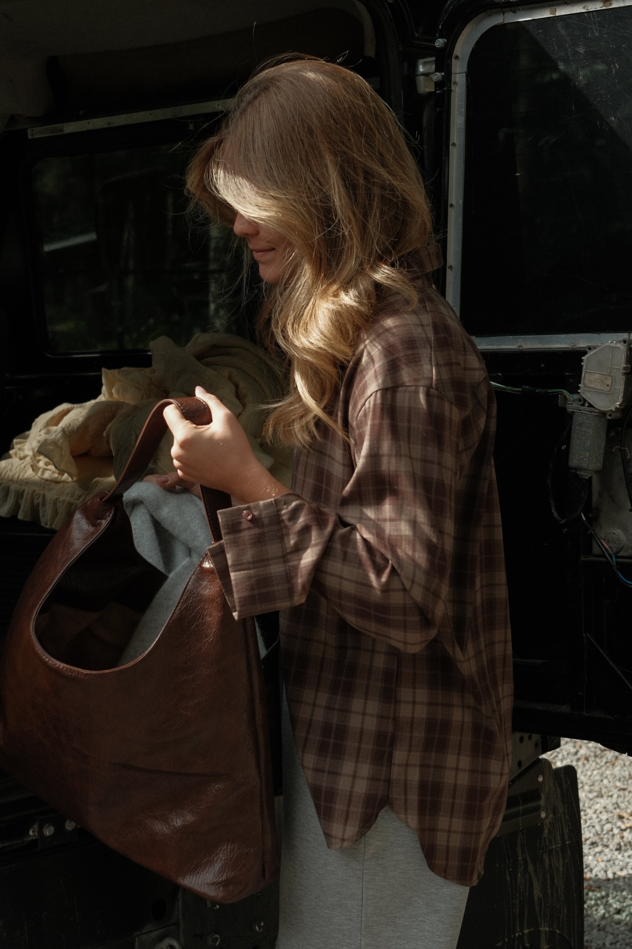 THE JULIETTE CHECKED BLOUSE BROWN