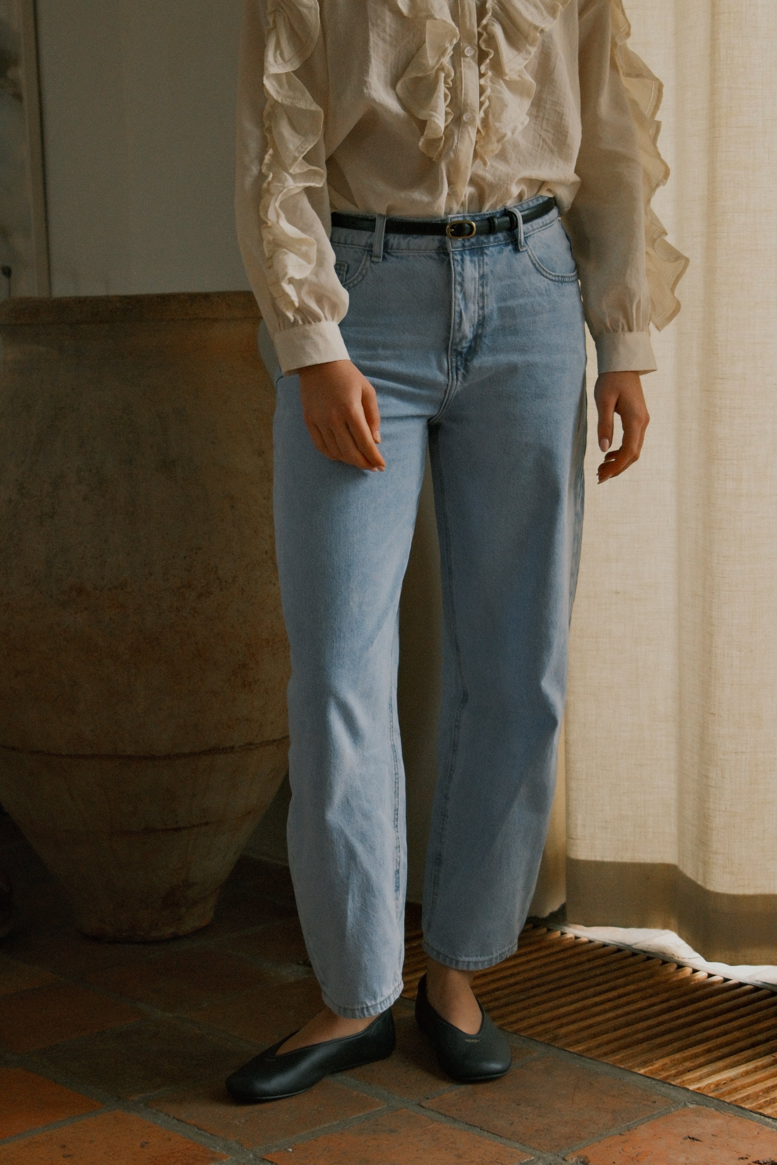 AMÉLIE MID WAIST BARREL JEANS