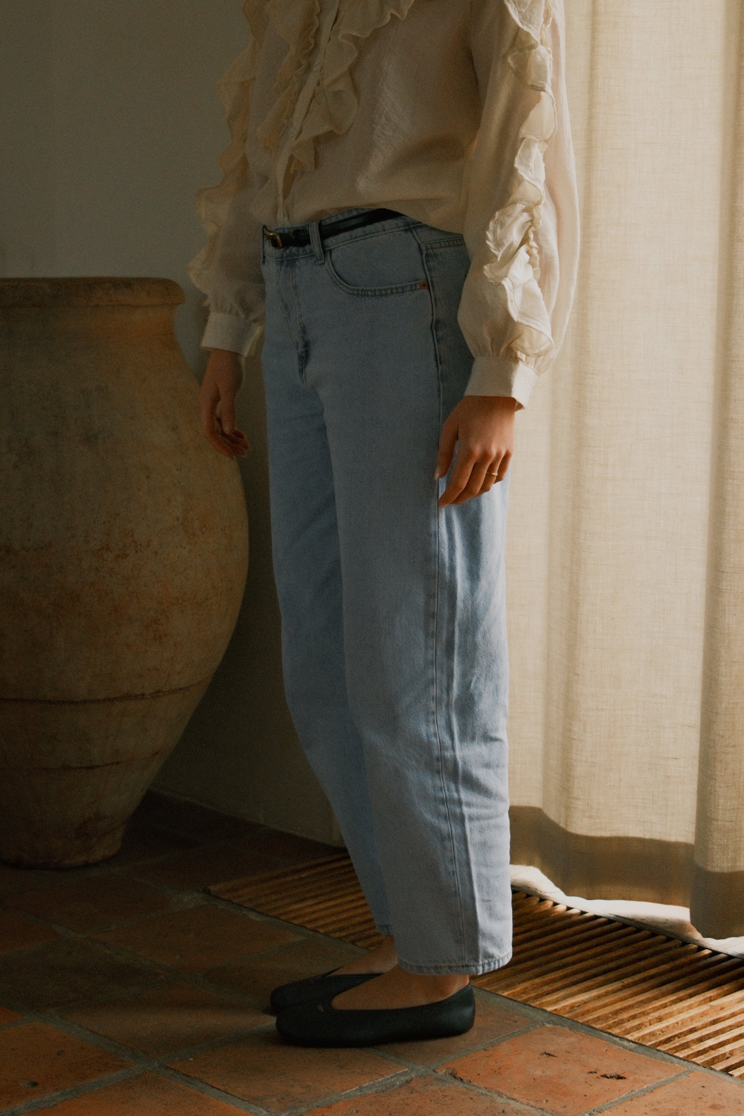 AMÉLIE MID WAIST BARREL JEANS