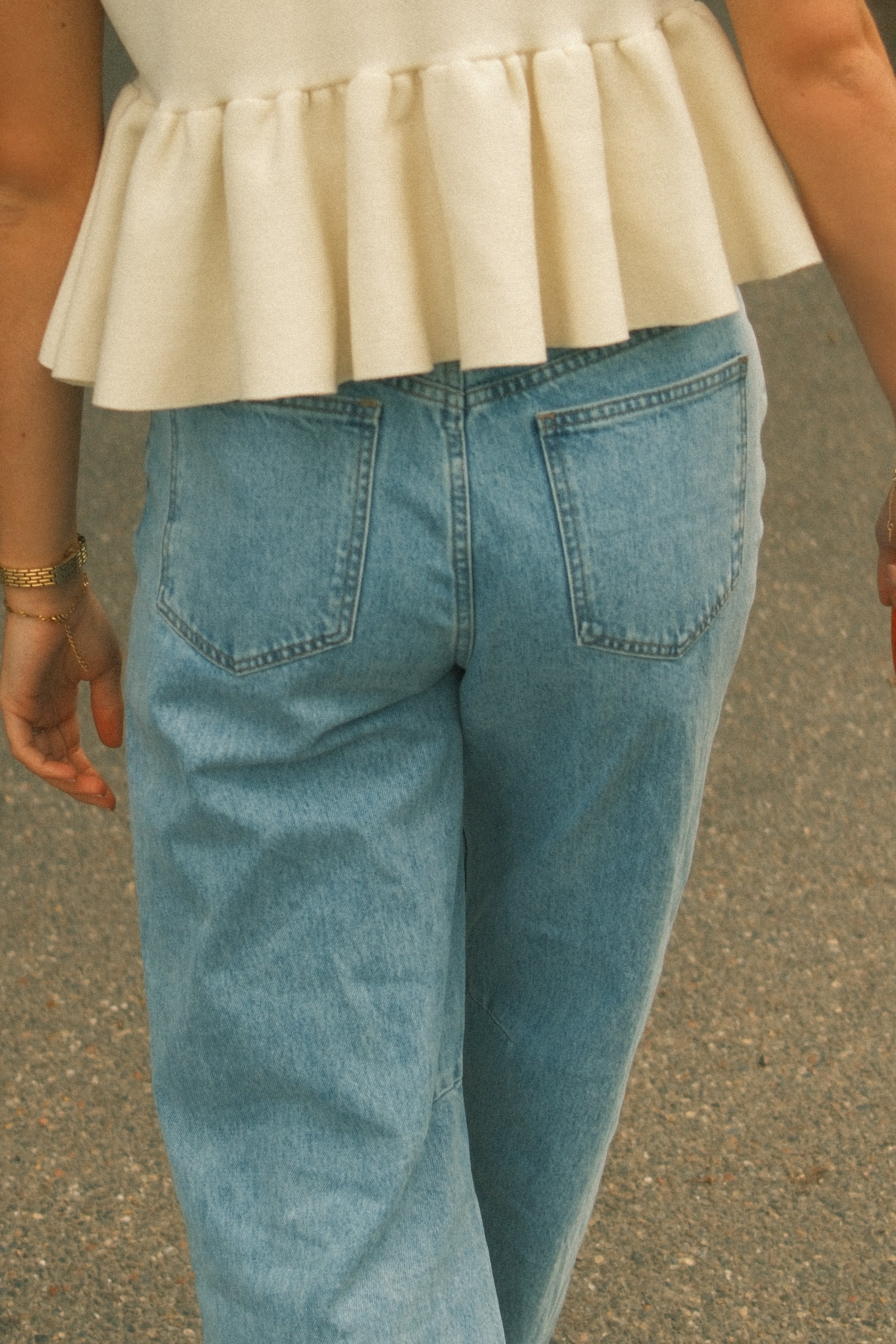 THE HOUSEMAN TOP BEIGE