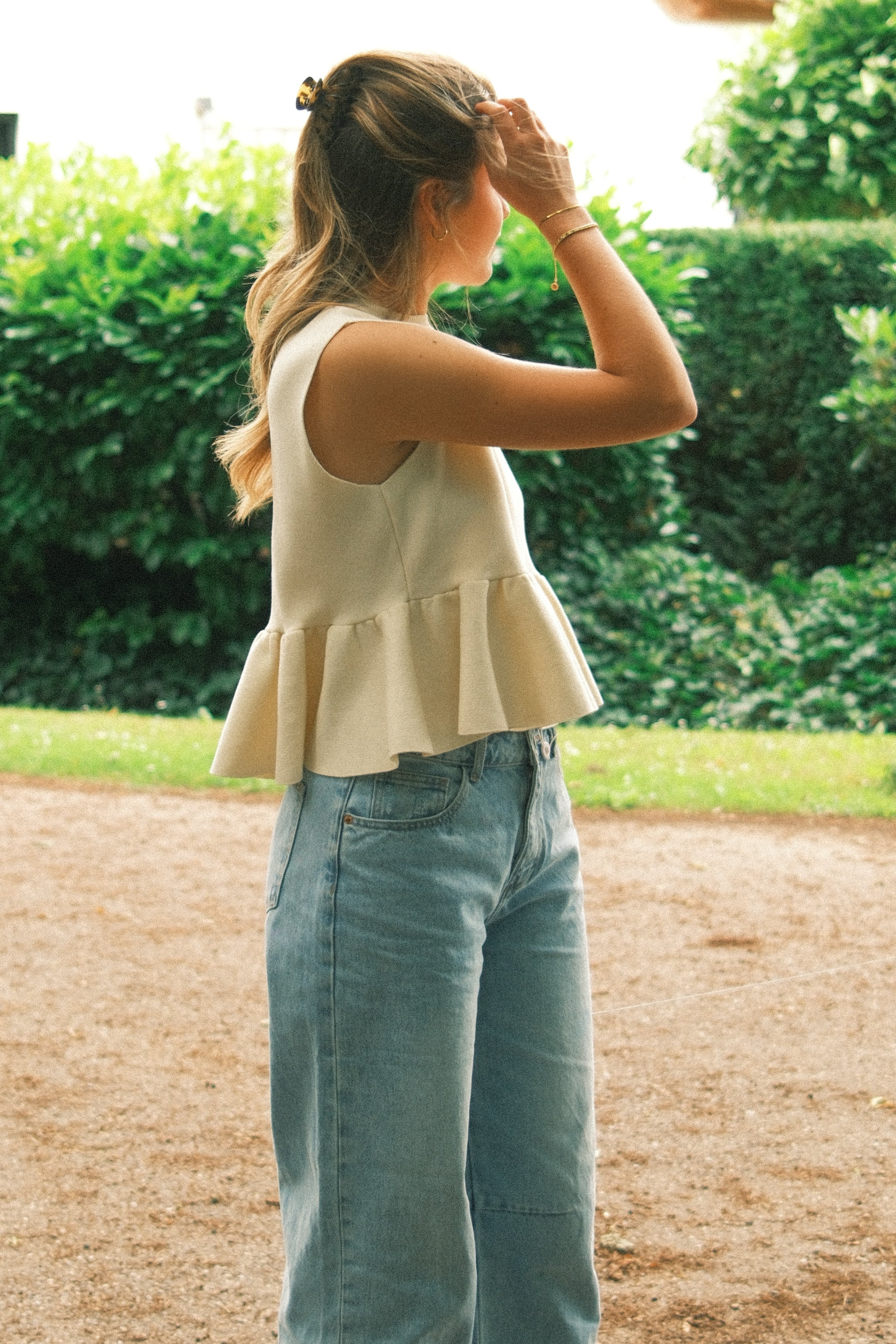 THE HOUSEMAN TOP BEIGE