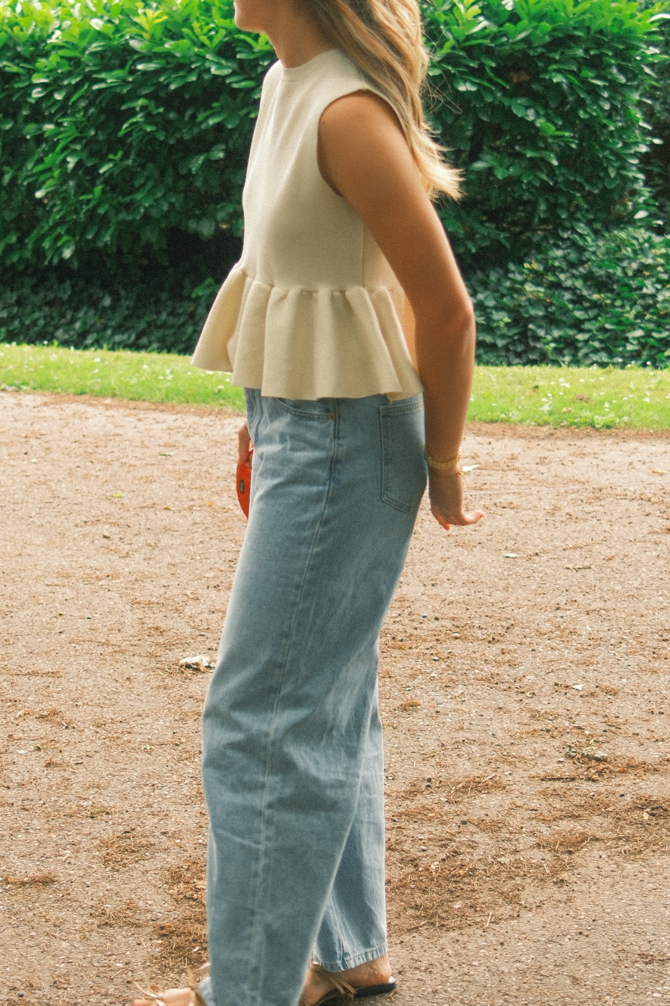 THE HOUSEMAN TOP BEIGE