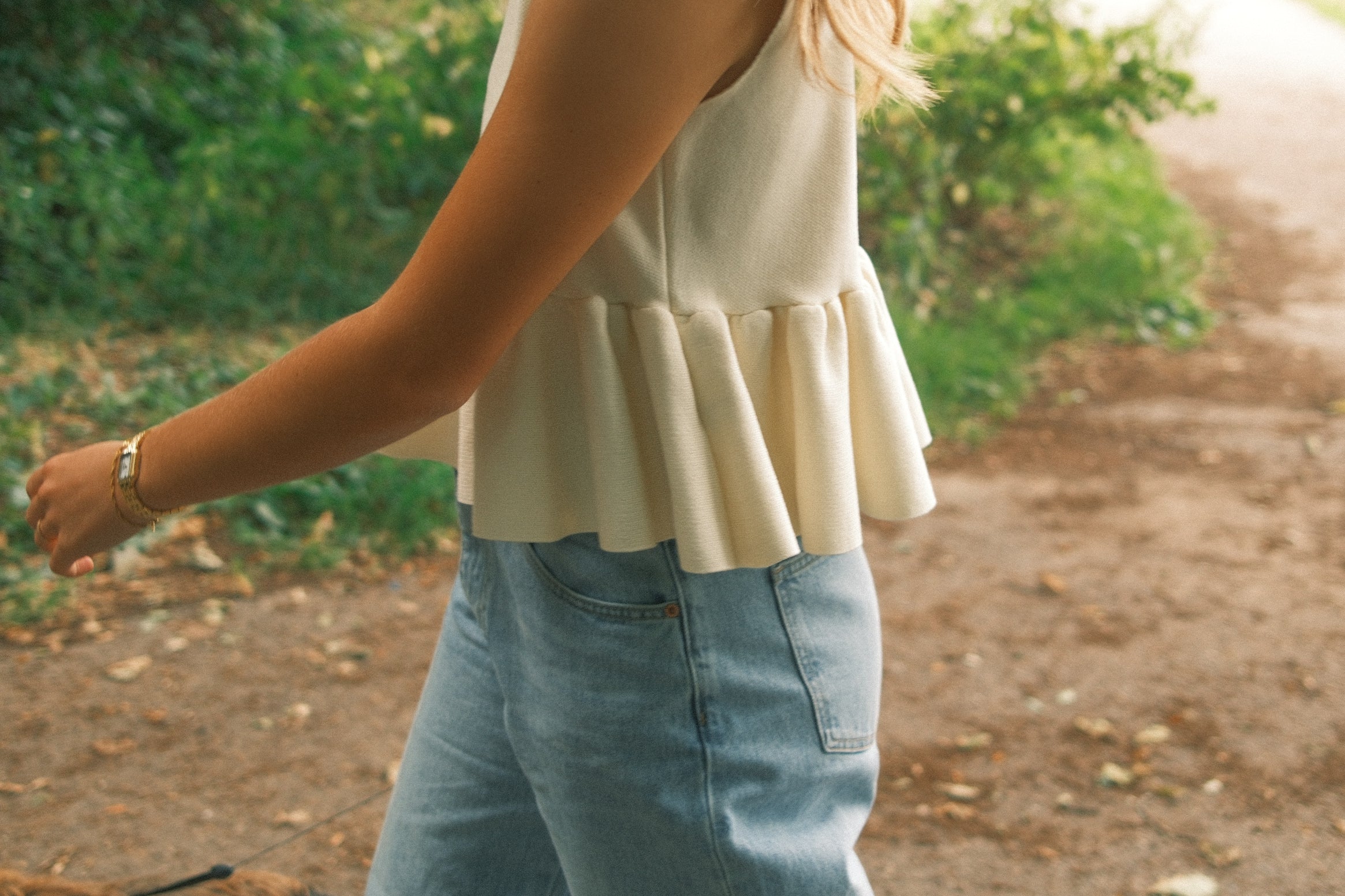 THE HOUSEMAN TOP BEIGE