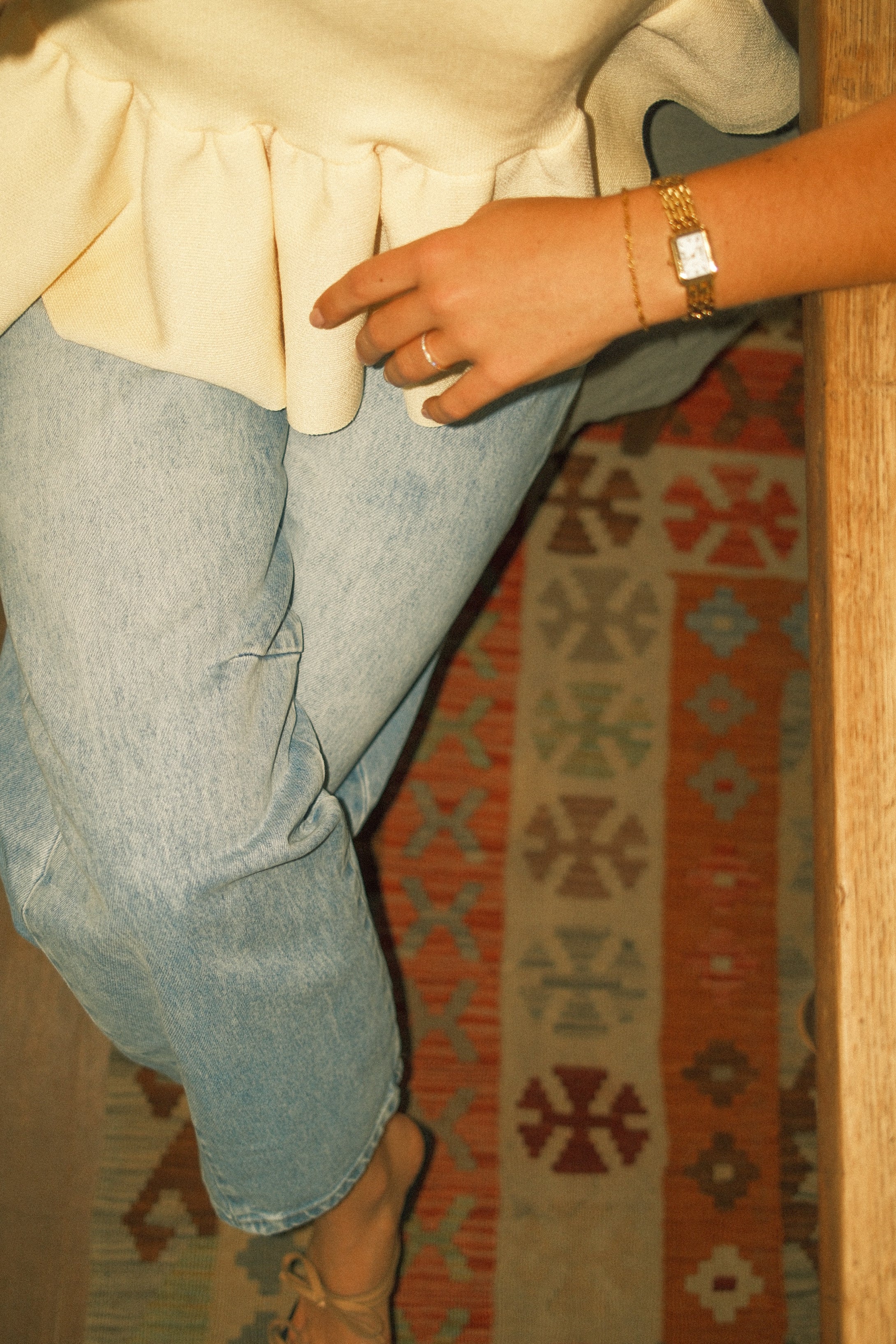 THE HOUSEMAN TOP YELLOW