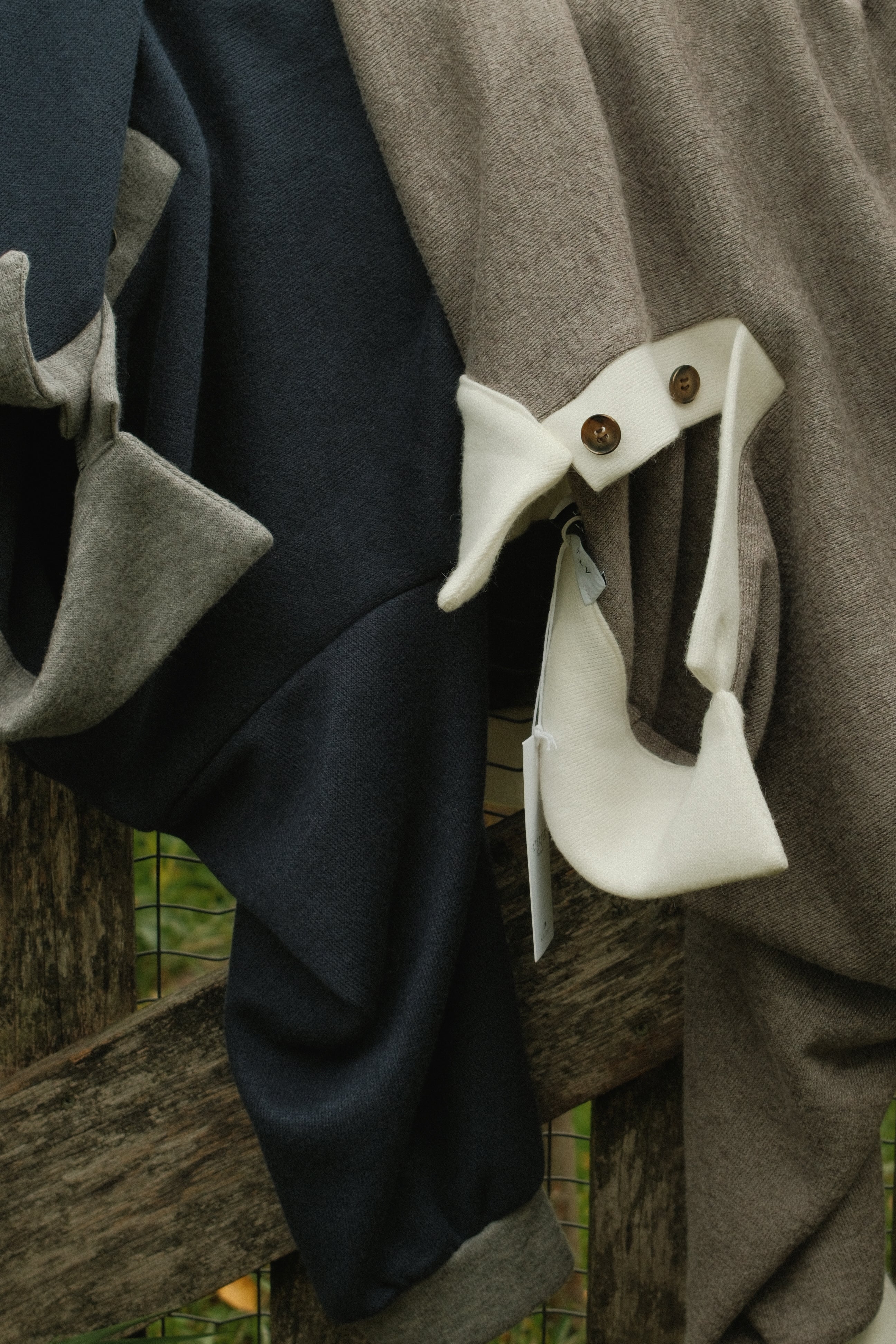 CLUBHOUSE POLO OFFWHITE/TAUPE