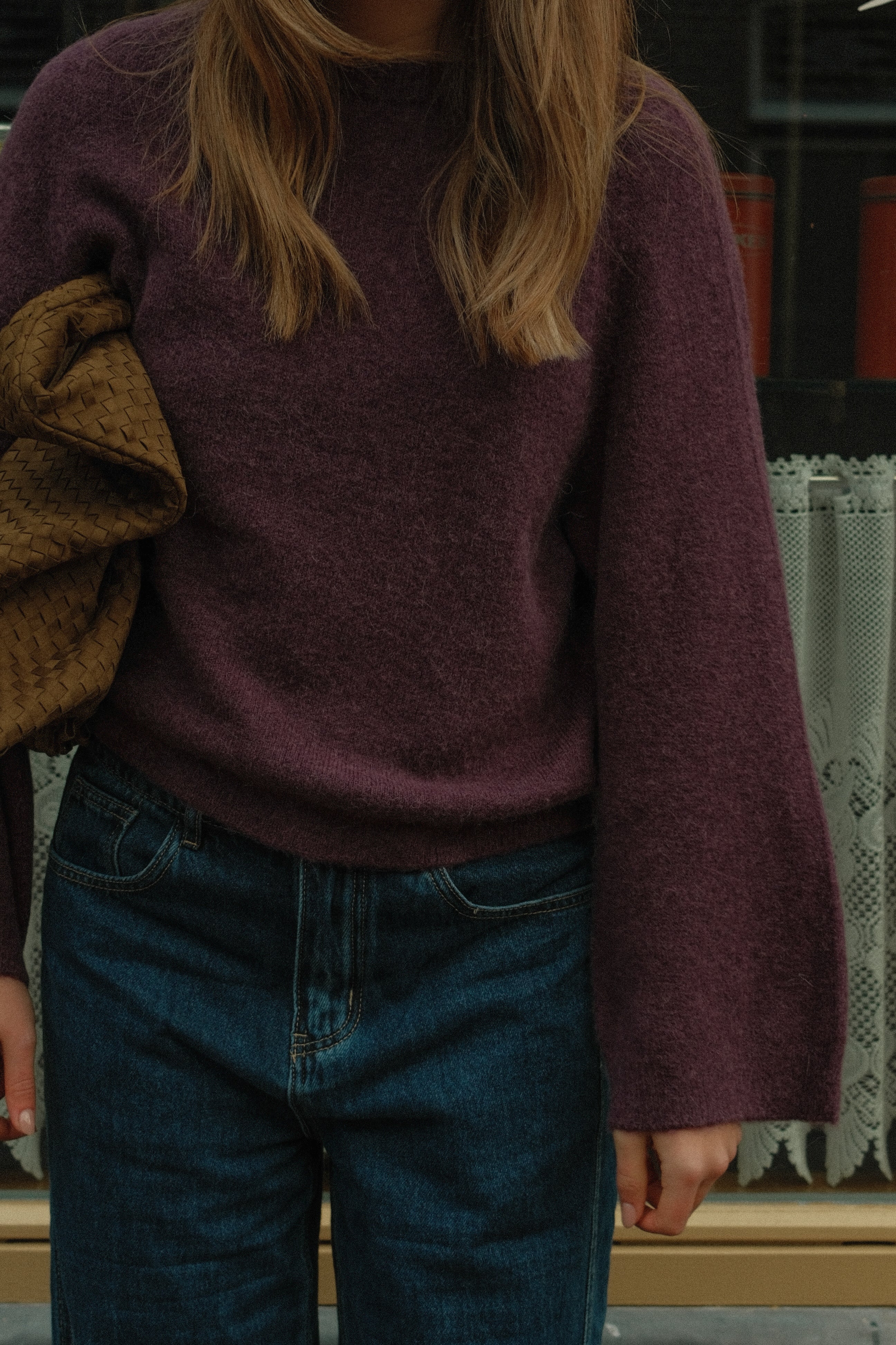 WIDE SLEEVE SARAH KNIT AUBERGINE