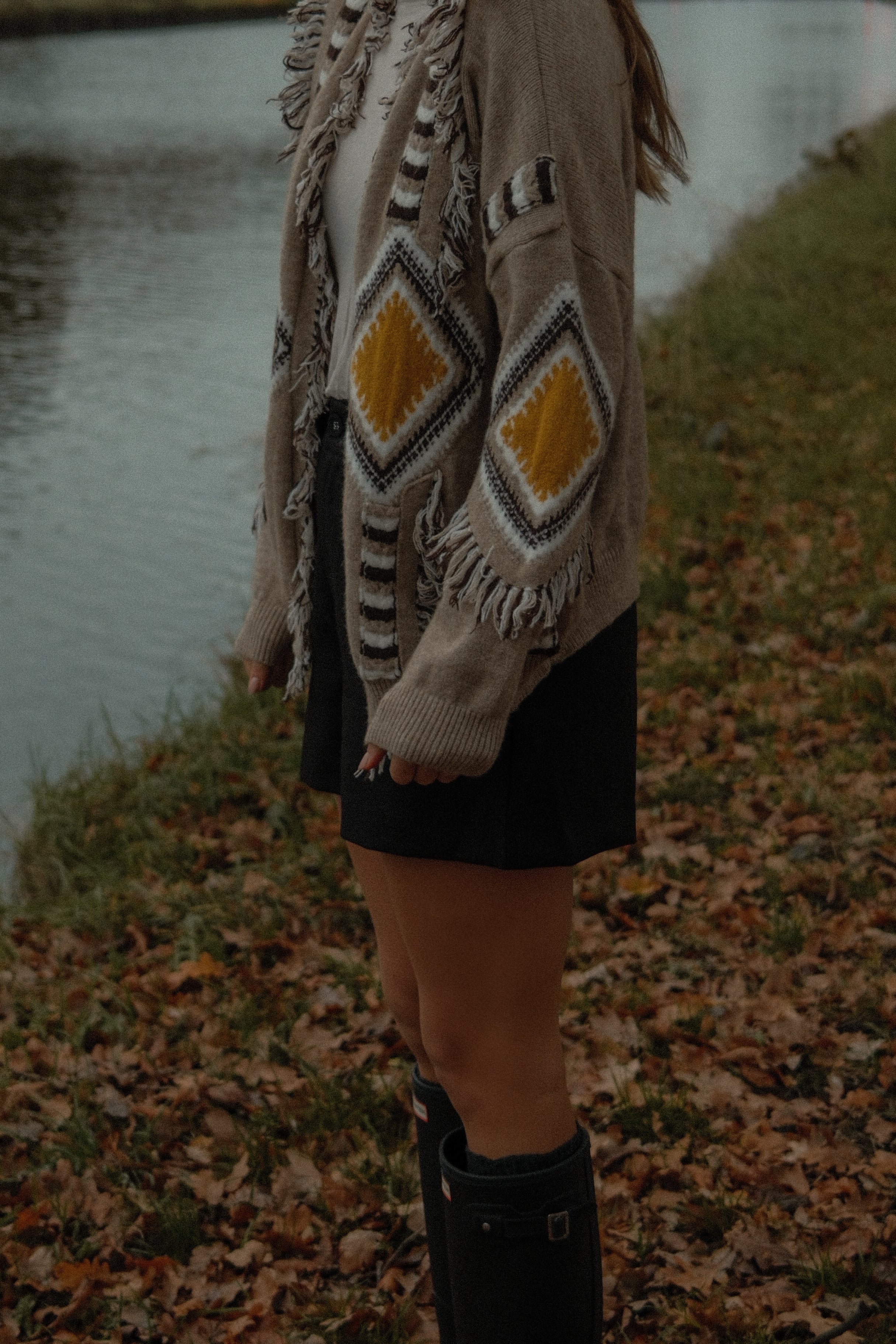 DAKOTA FRINGE CARDIGAN YELLOW/TAUPE