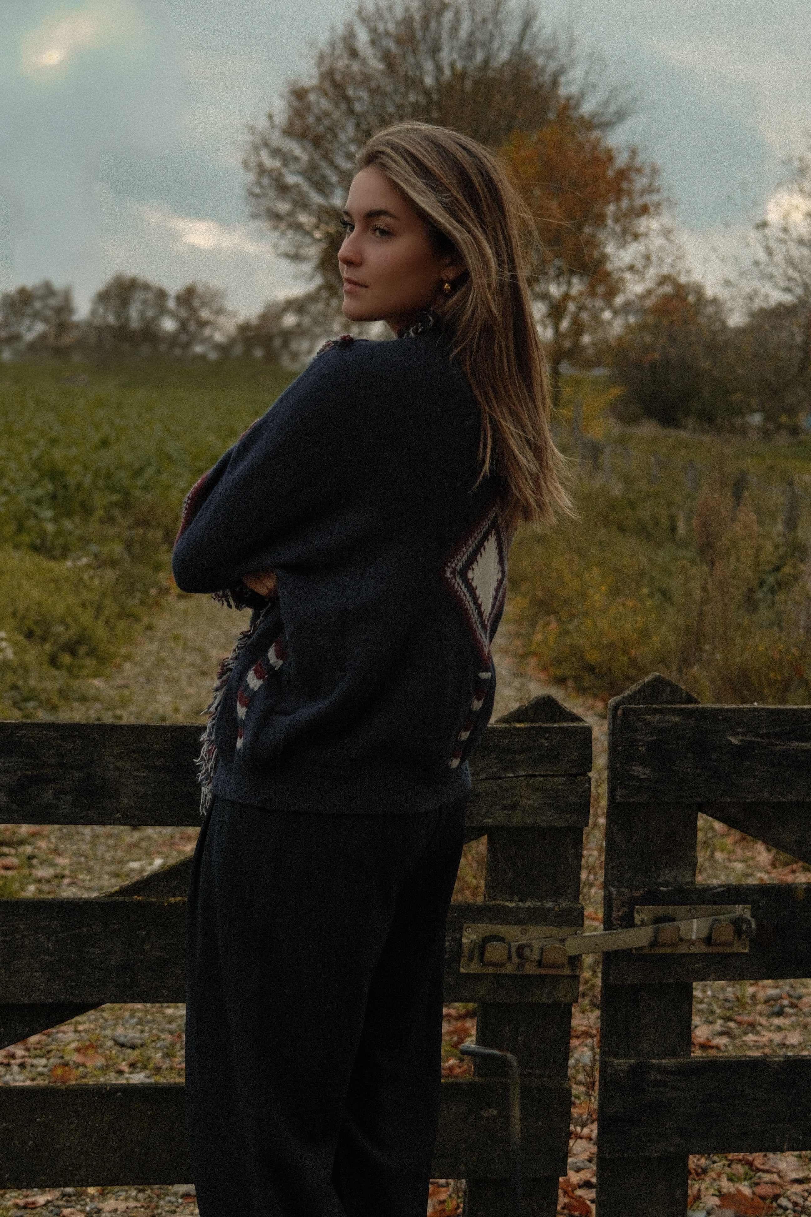 DAKOTA FRINGE CARDIGAN NAVY