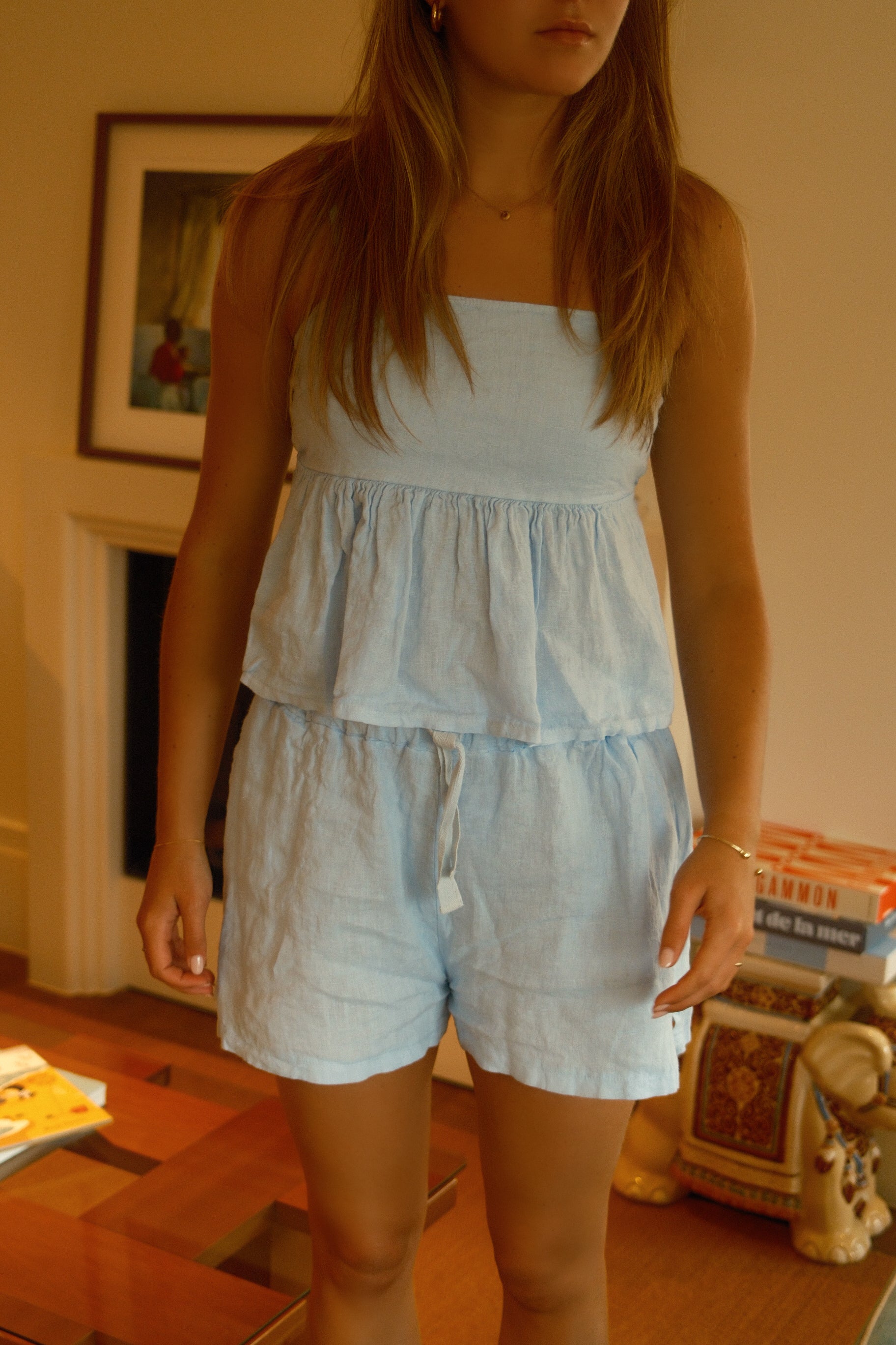 LINNEN MAE TOP SKY BLUE
