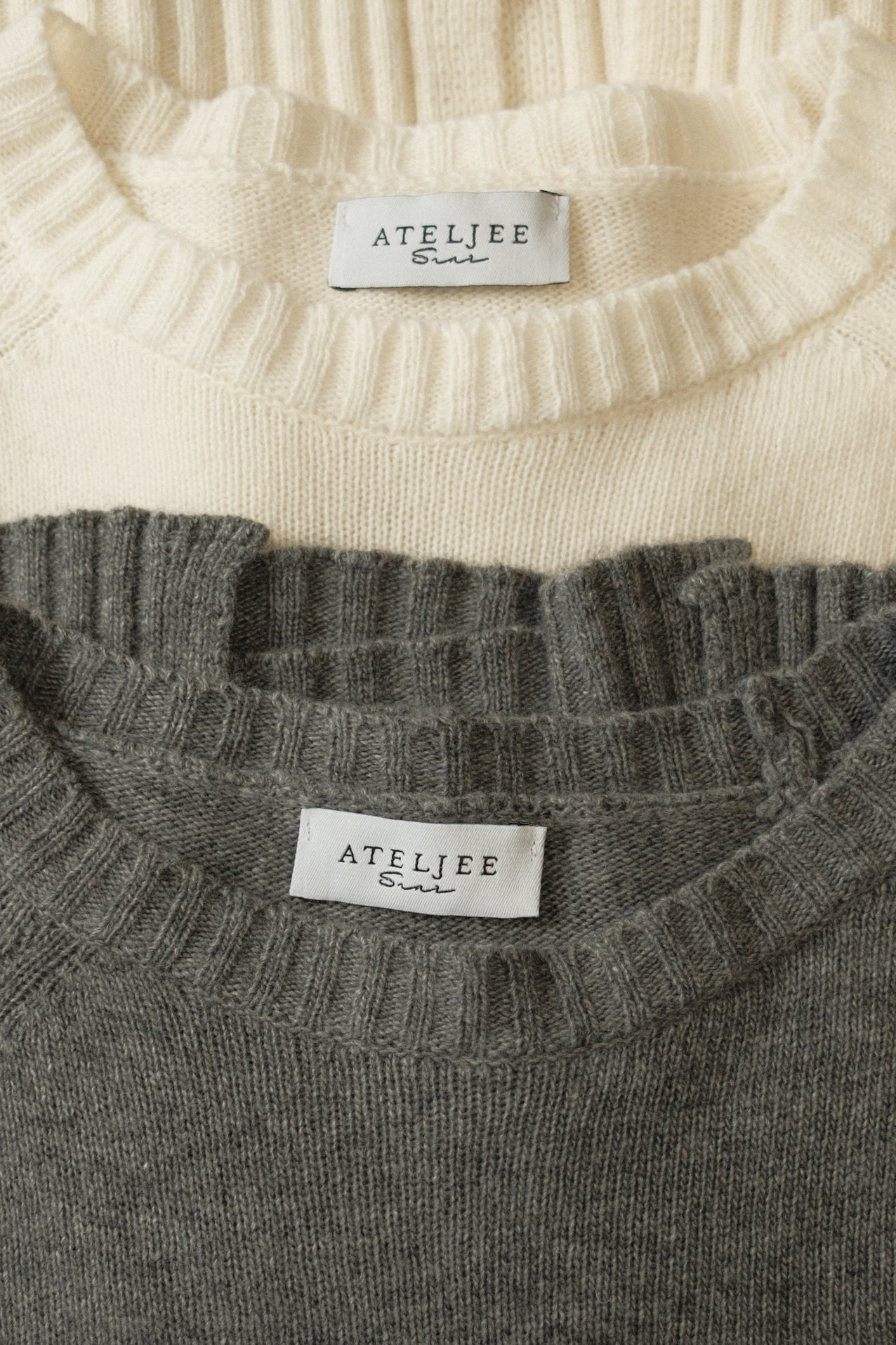 THE CASHMERE BLEND SPLIT KNIT GREY
