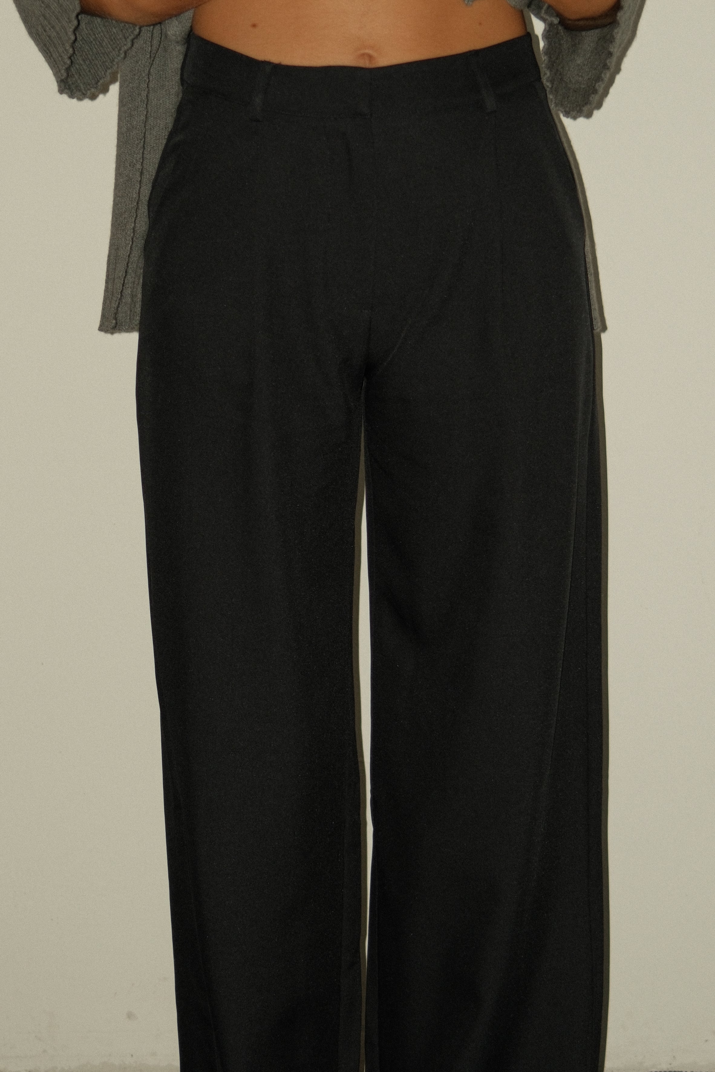 THE STELLA PANTALON DEEP NAVY