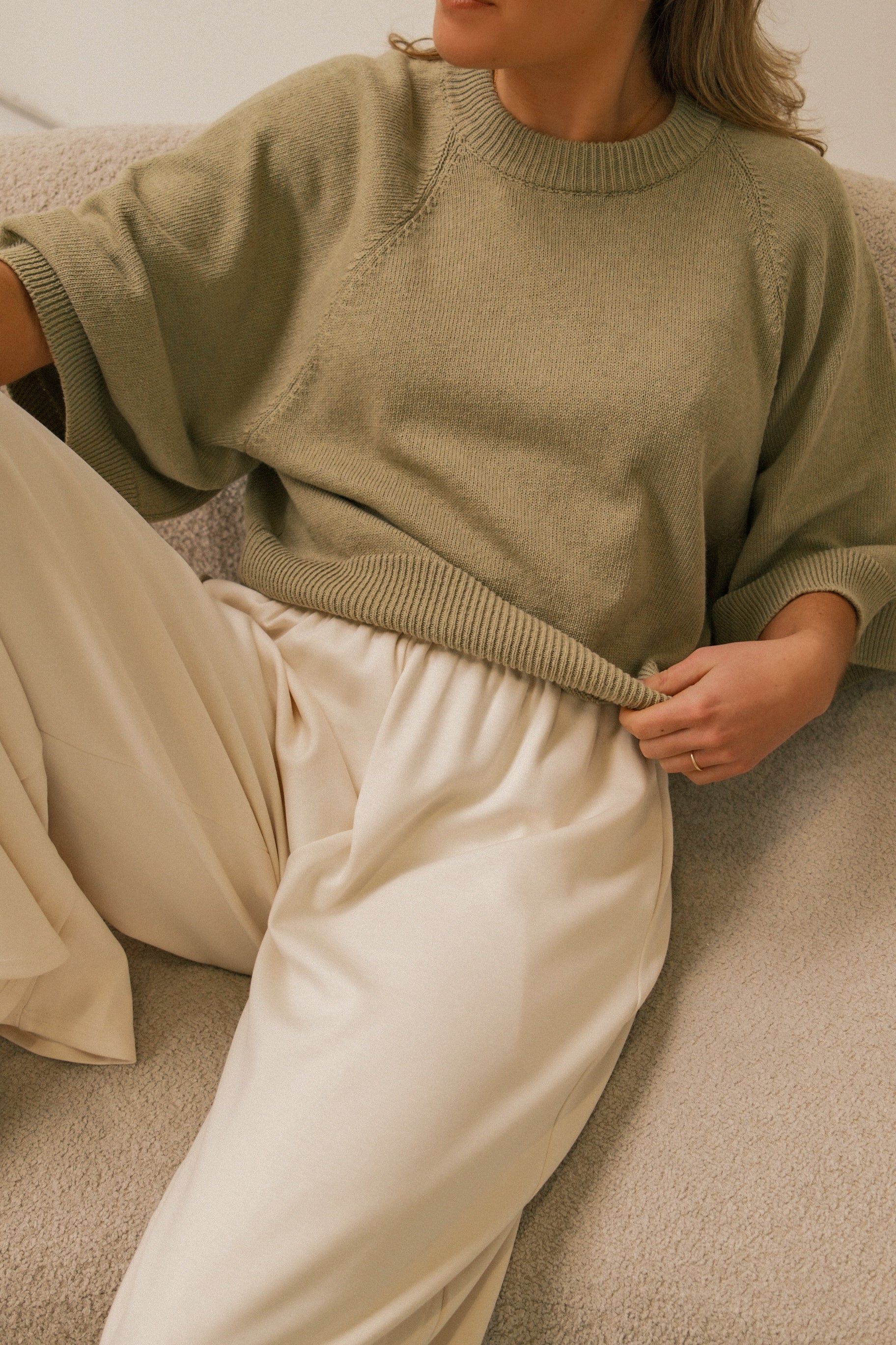 THE COTTON SAAR KNIT OLIVE GREEN