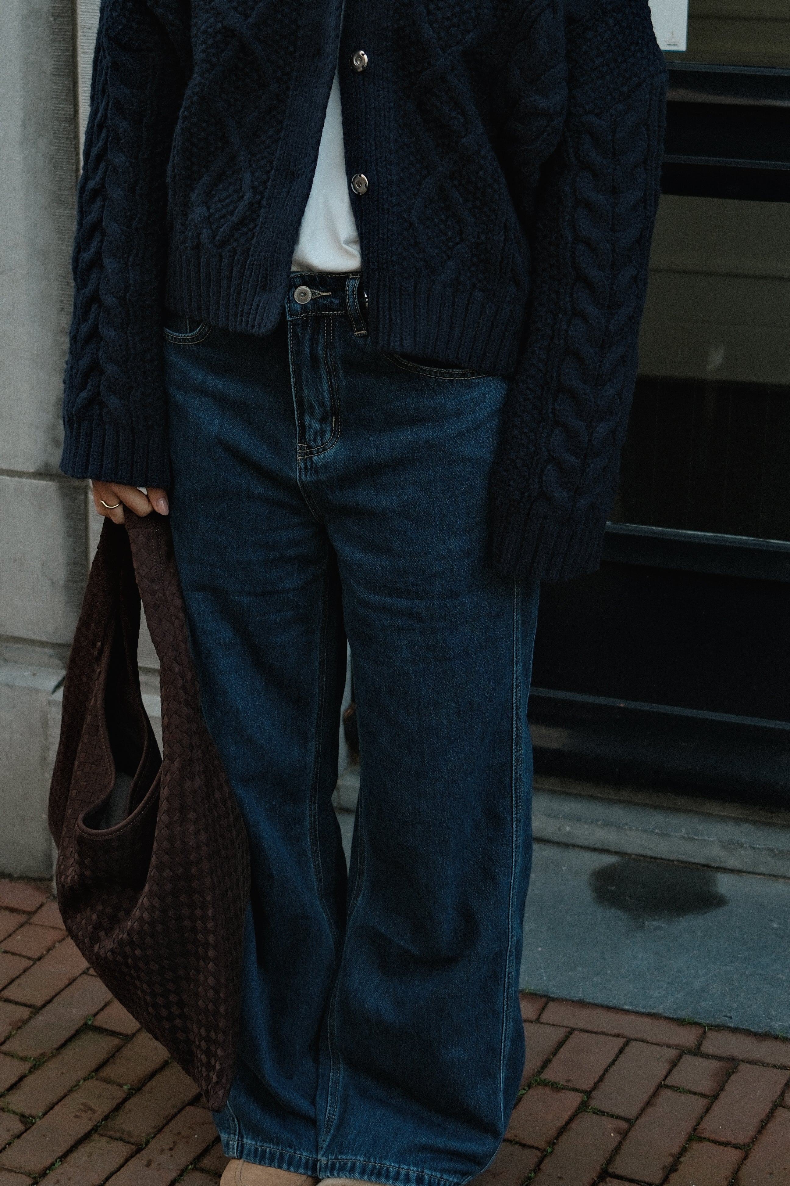 HERITAGE CABLE CARDIGAN NAVY