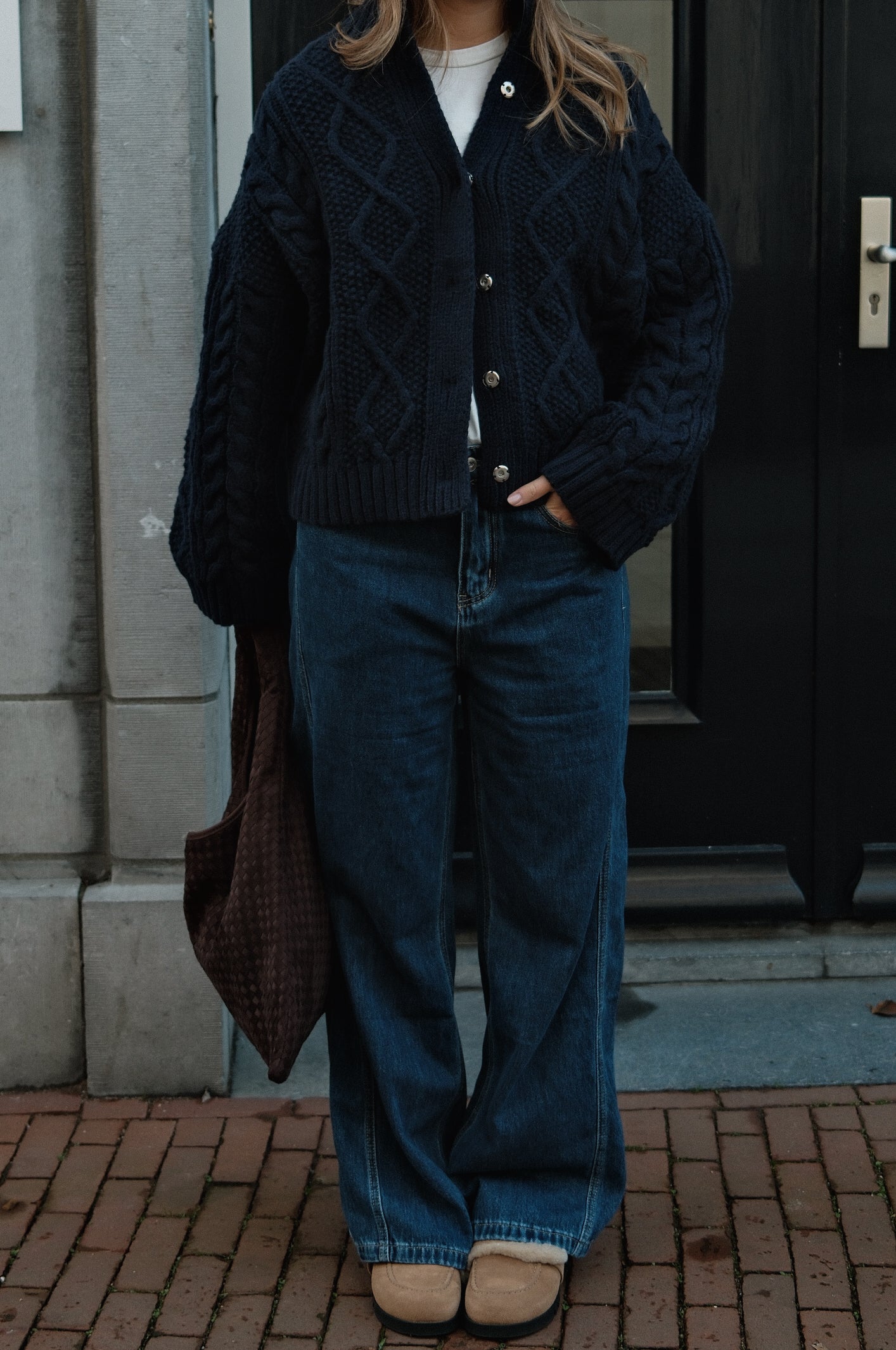 HERITAGE CABLE CARDIGAN NAVY