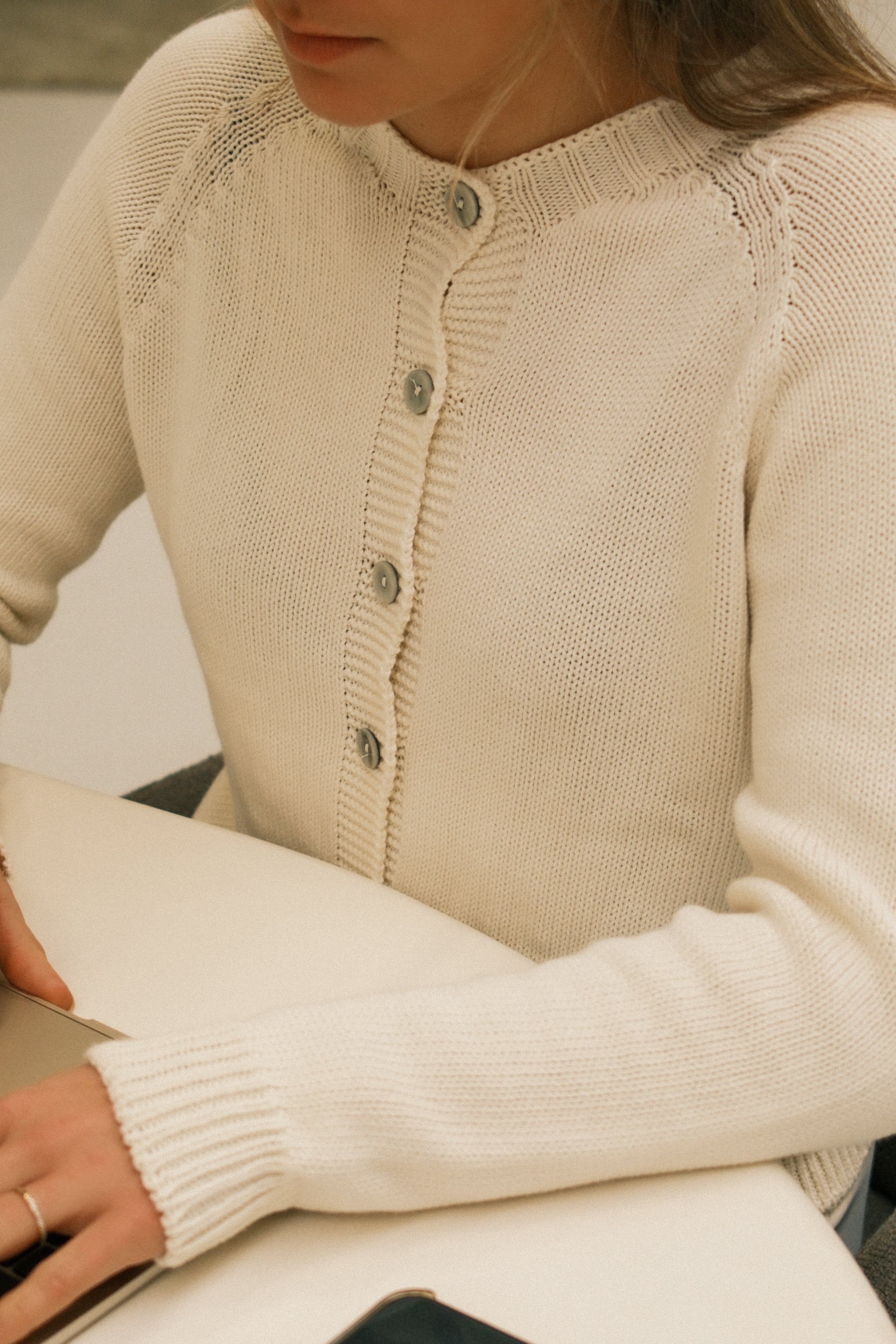 COTTON TESS CARDIGAN ECRU