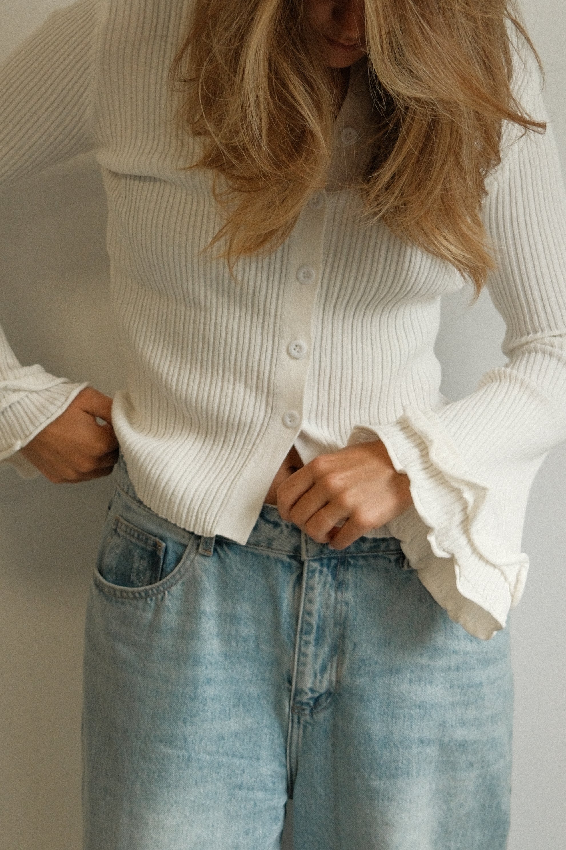 THE CELESTE TOP WHITE