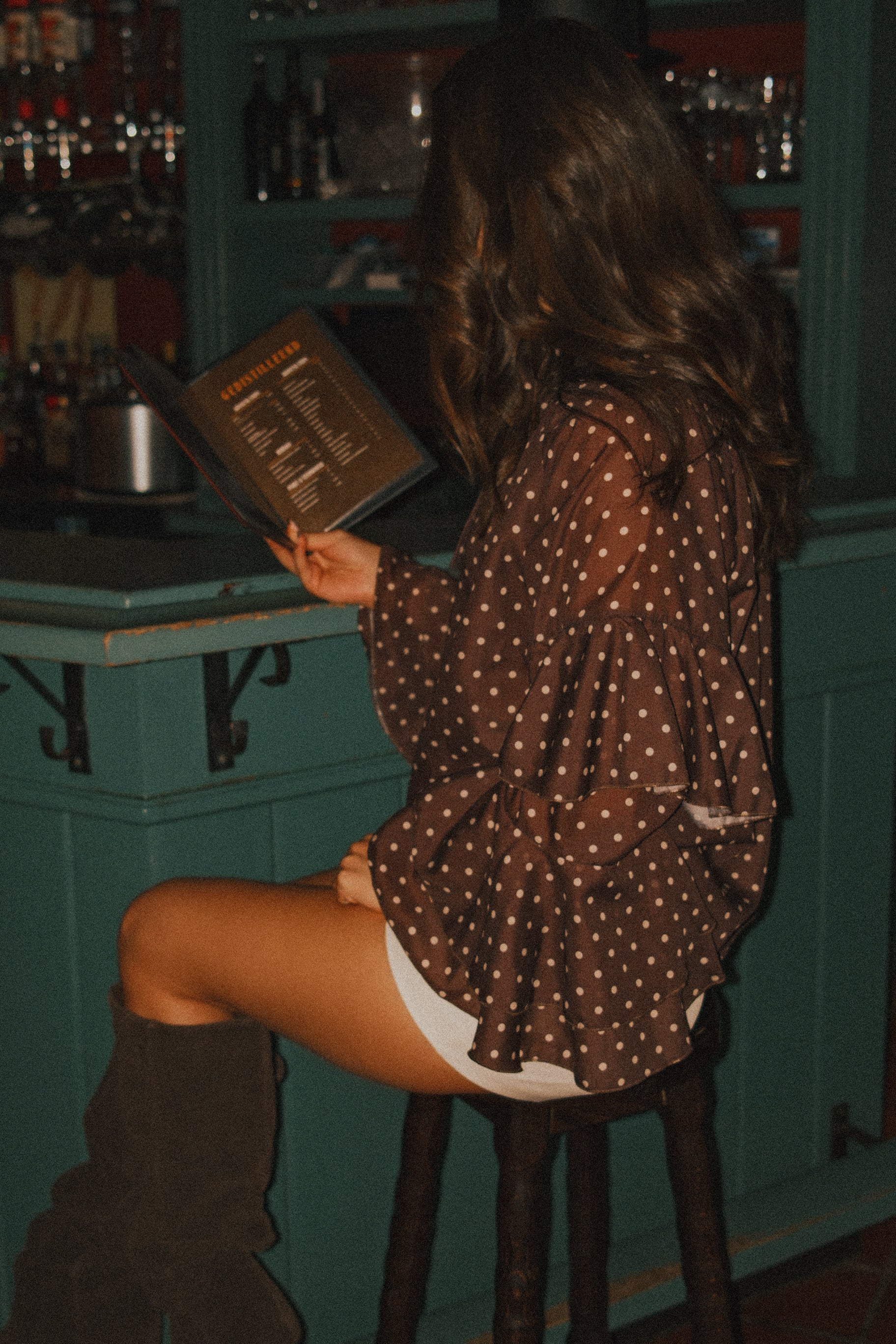 POLKADOT HOLIDAY BLOUSE CHOCO