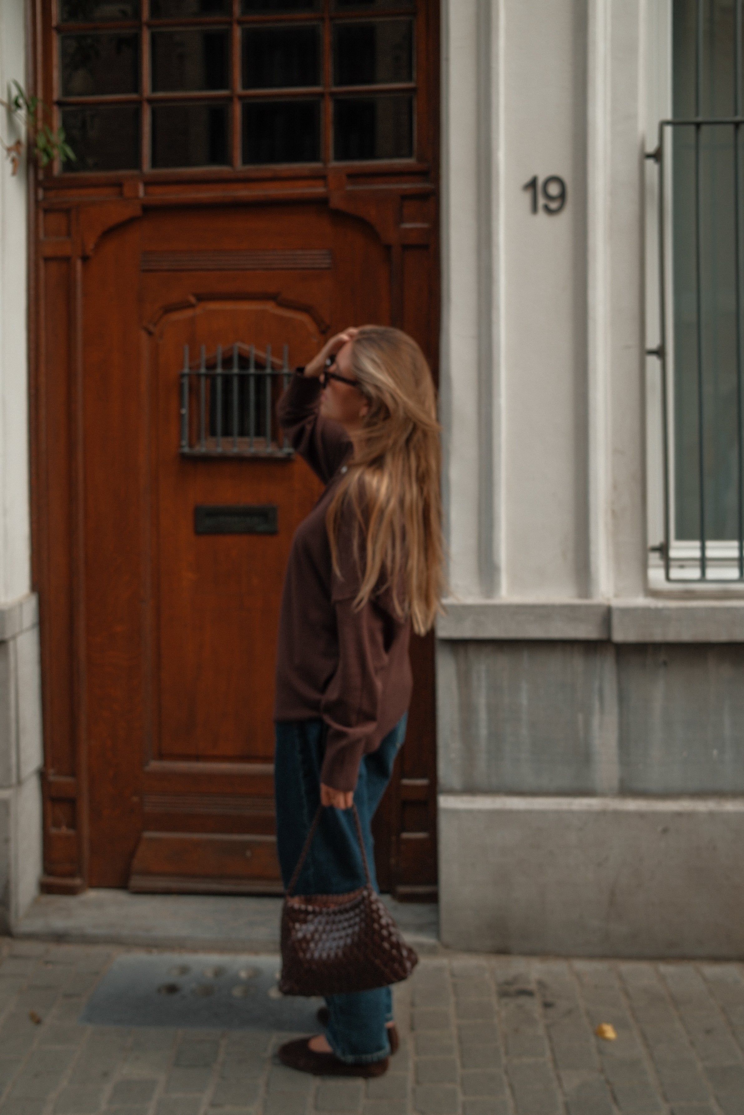 THE EVERYDAY BARREL JEANS