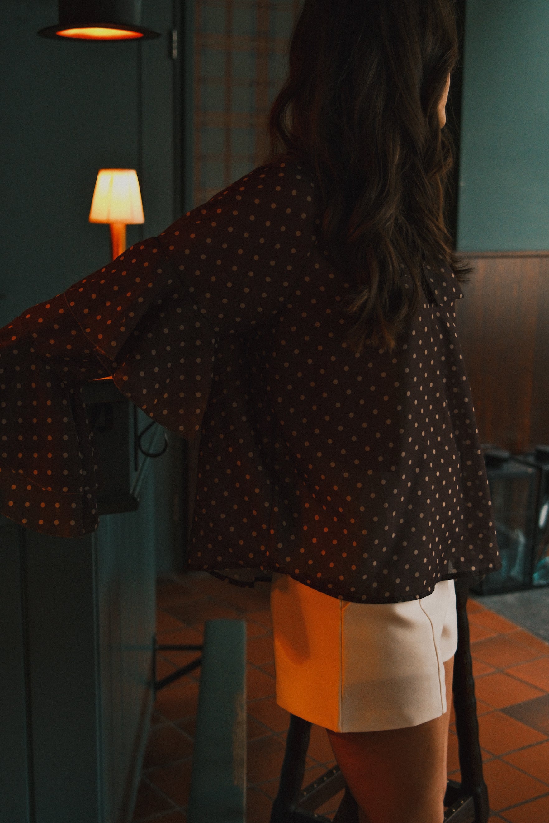 POLKADOT HOLIDAY BLOUSE CHOCO