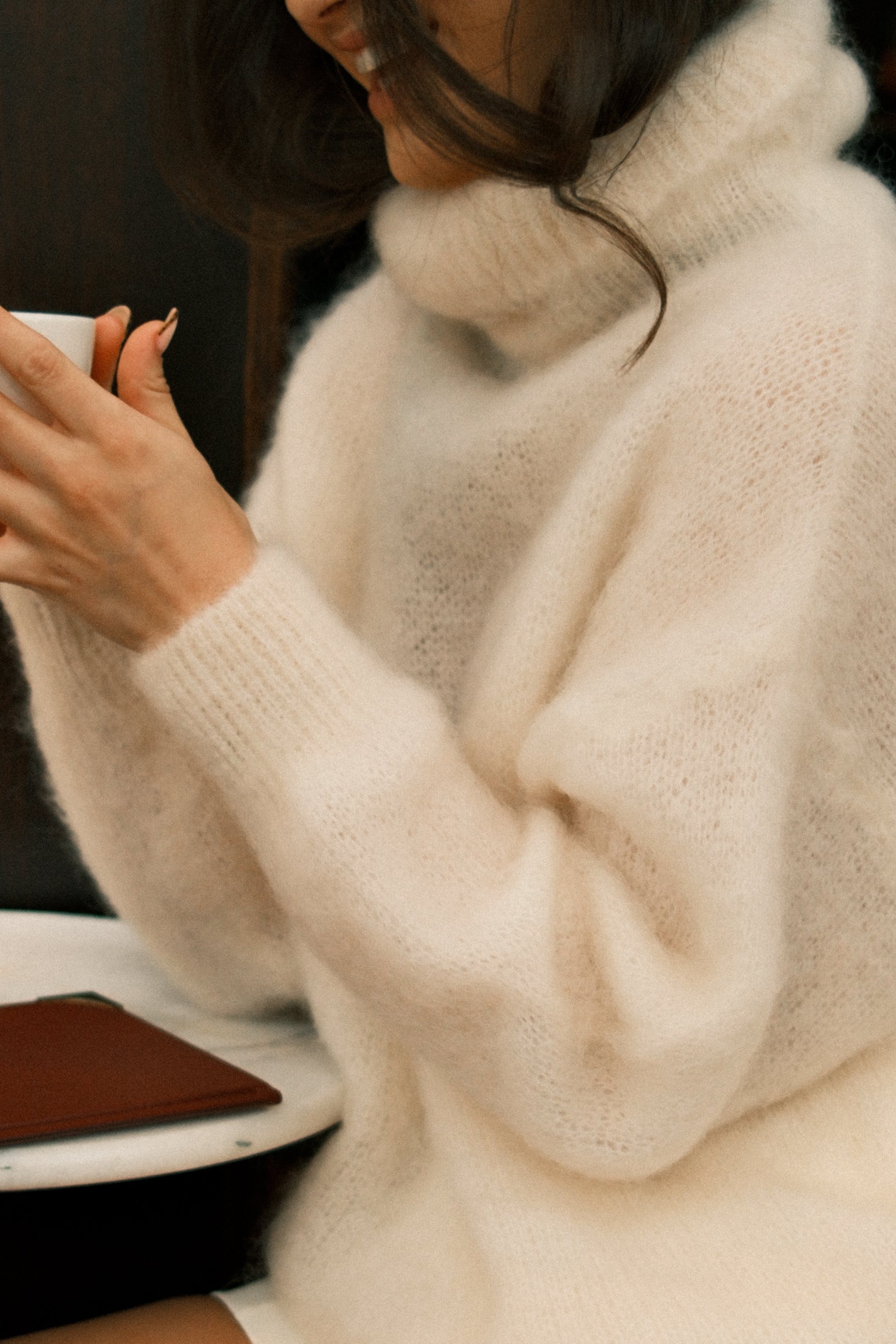 MOHAIR COL KNIT BEIGE