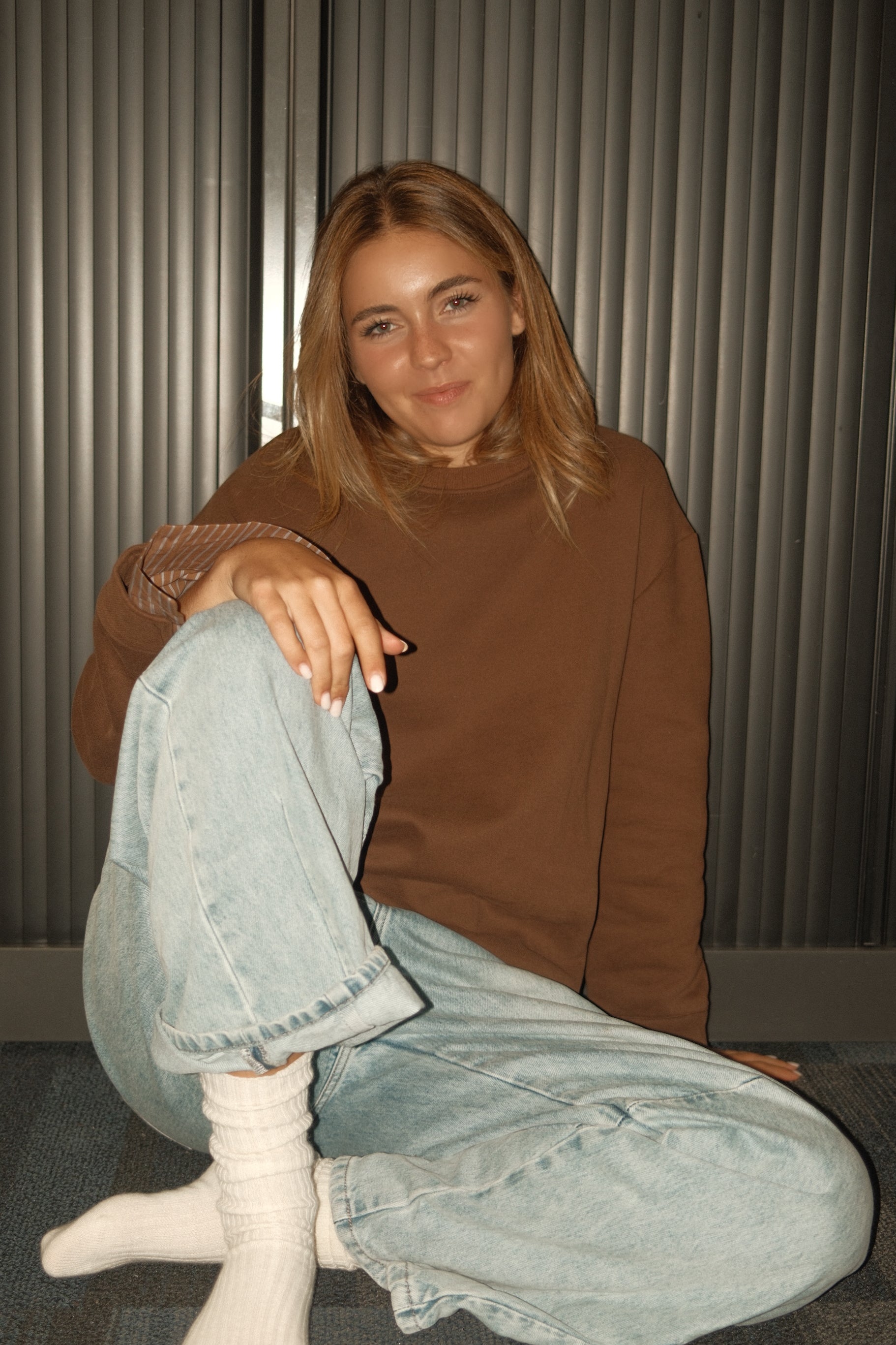 THE BRITNEY SWEATER CHOCO
