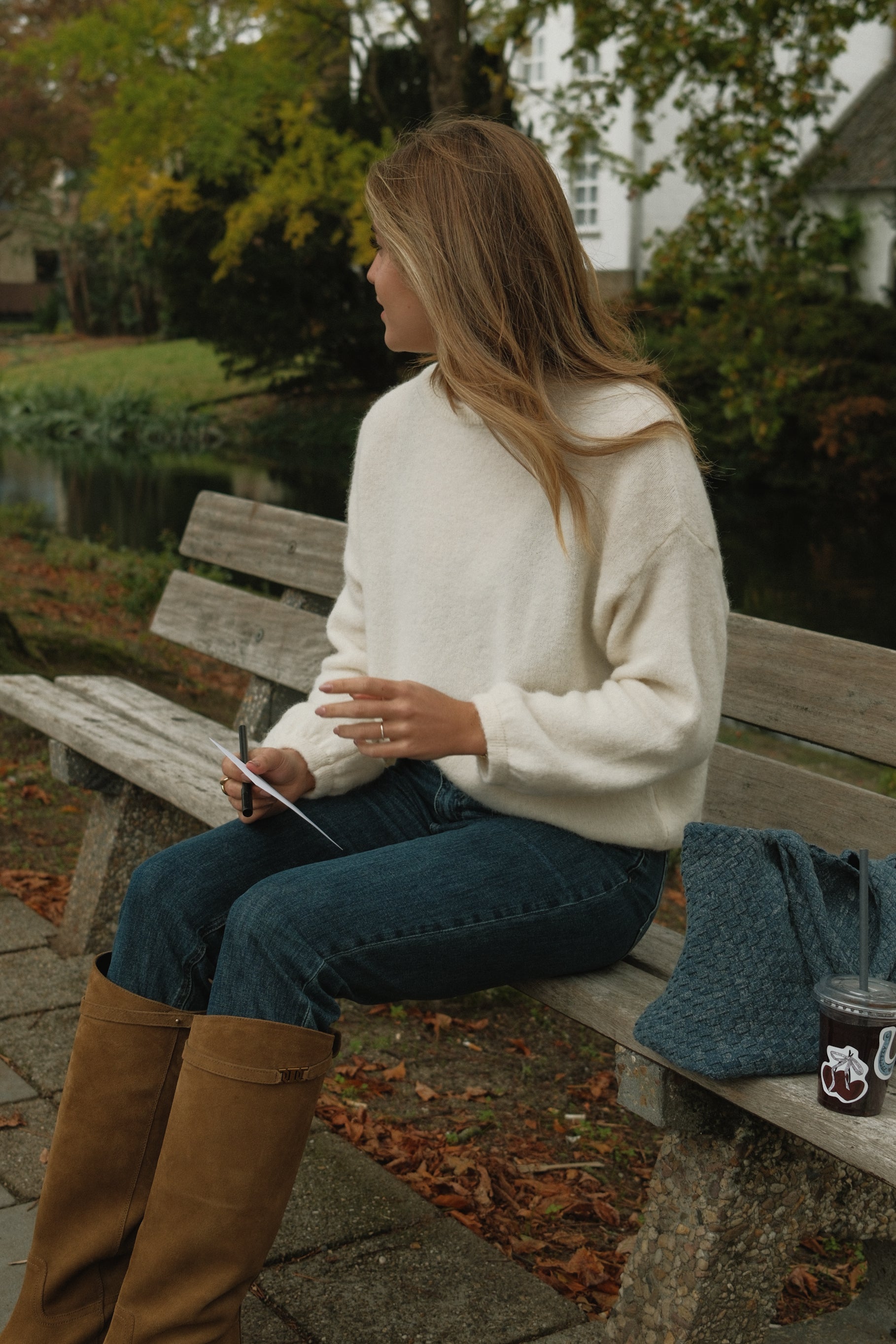 ESSENTIAL SARAH KNIT OFF-WHITE