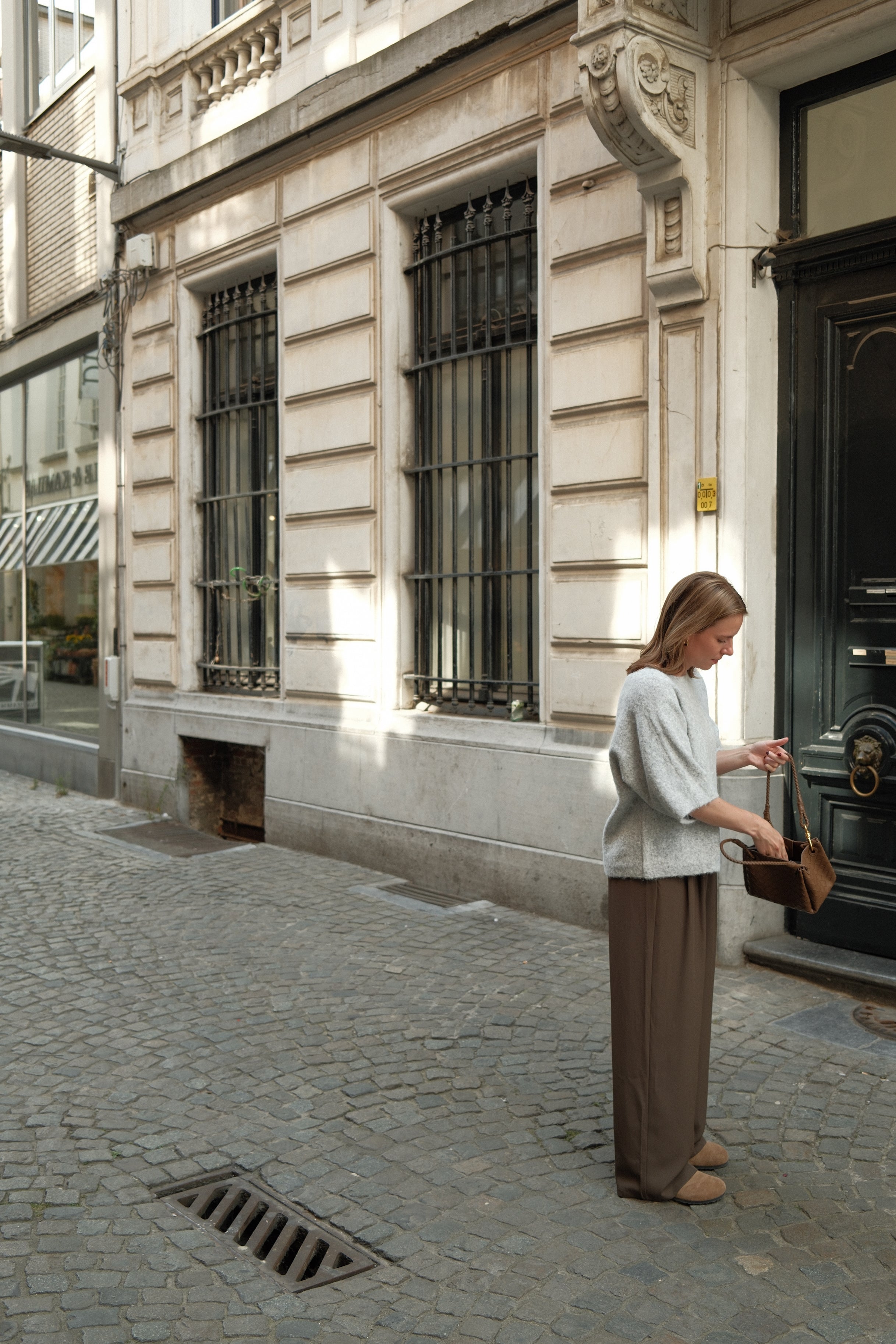 THE COZY FALL KNIT LIGHT GREY