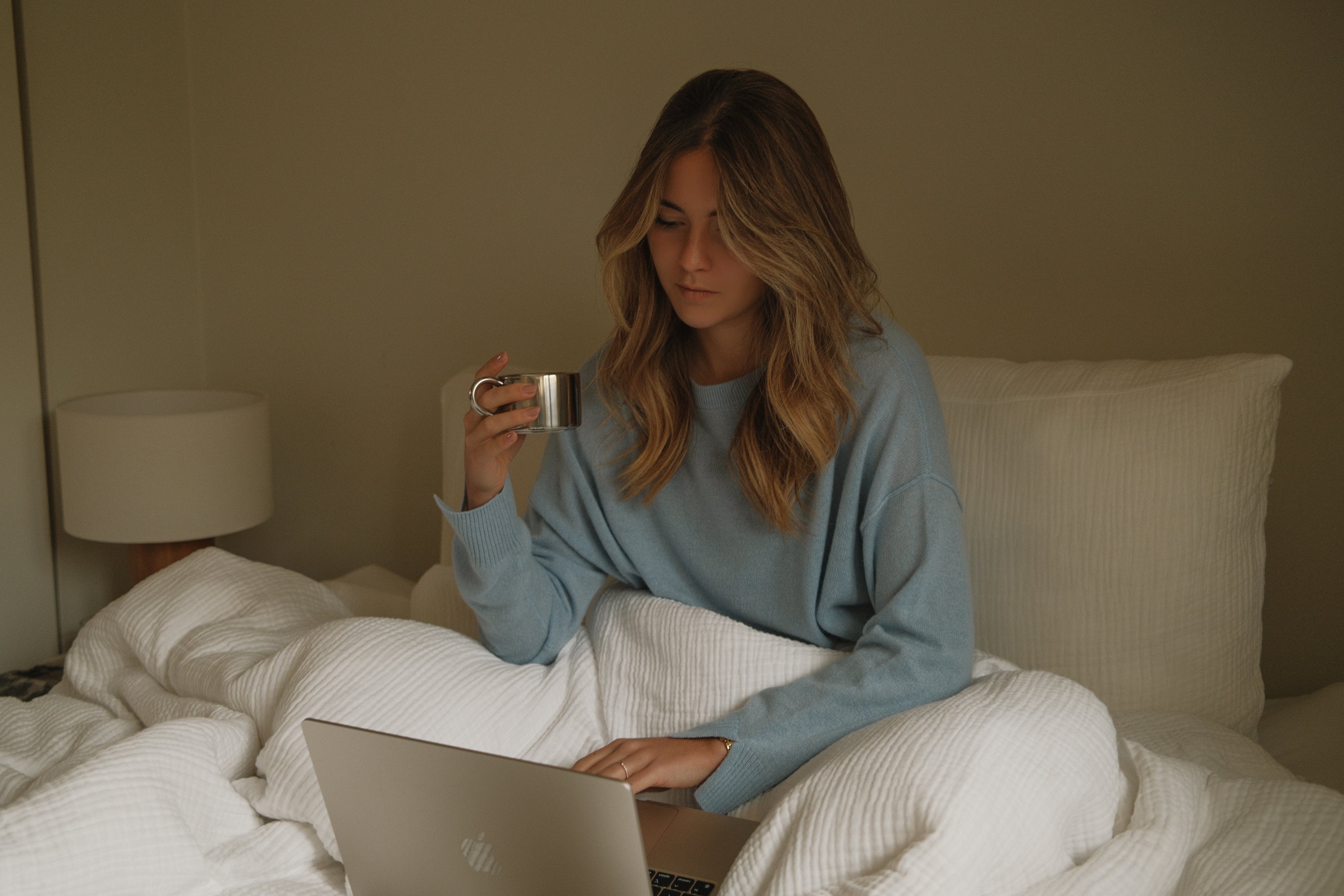 CASHMERE U.E.S. KNIT BABY BLUE