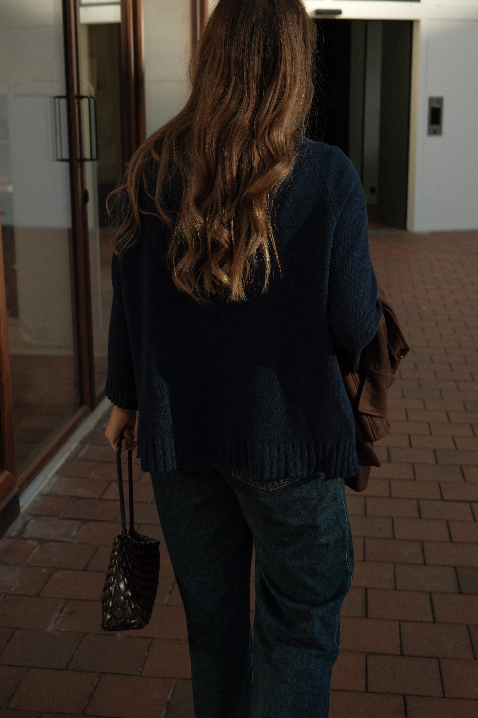 THE CASHMERE BLEND SPLIT KNIT NAVY