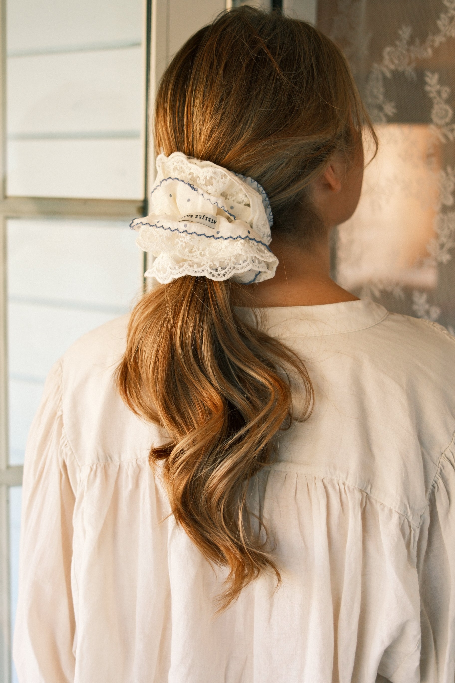 THE FRENCH SUMMER SCRUNCHIE