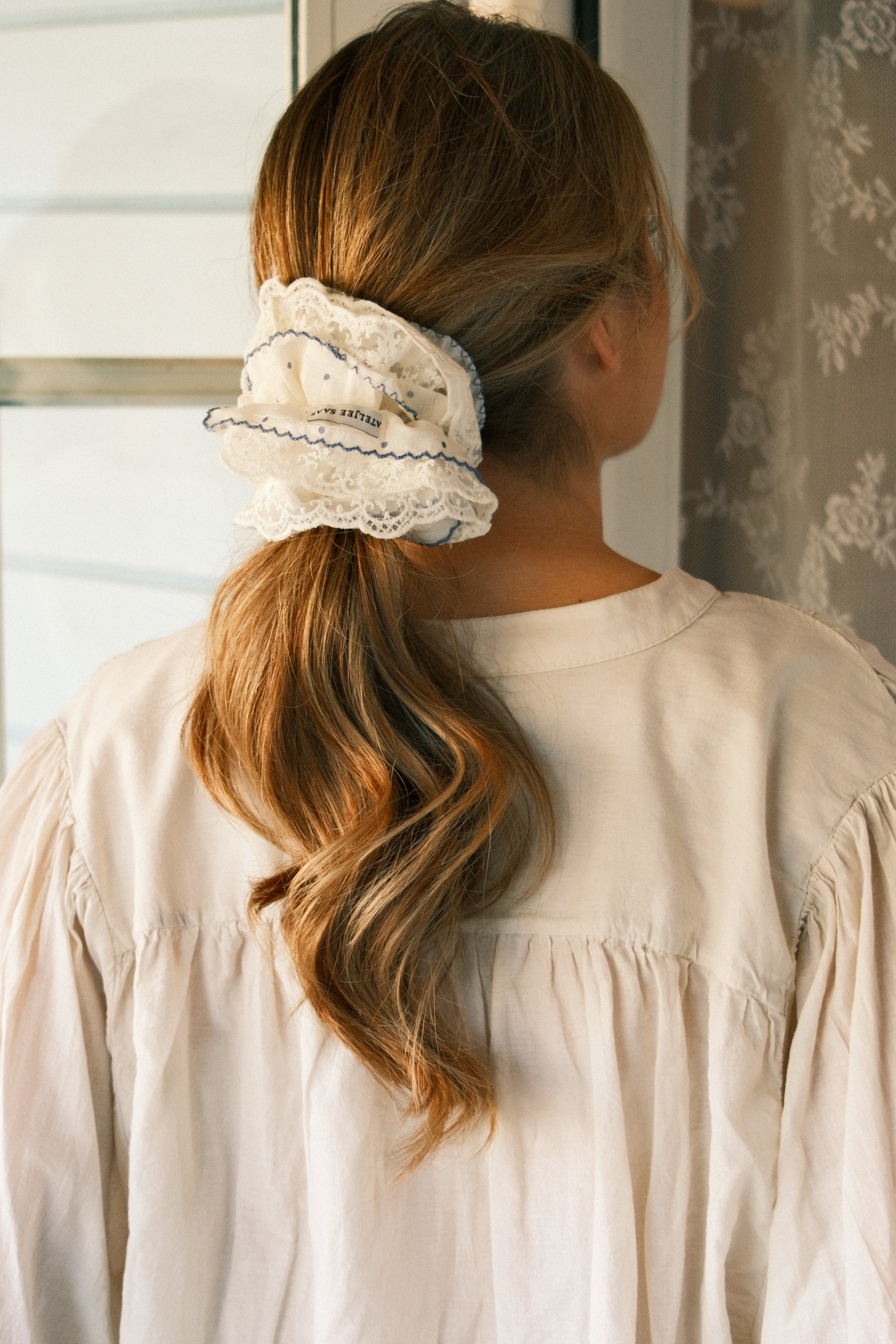 THE FRENCH SUMMER SCRUNCHIE
