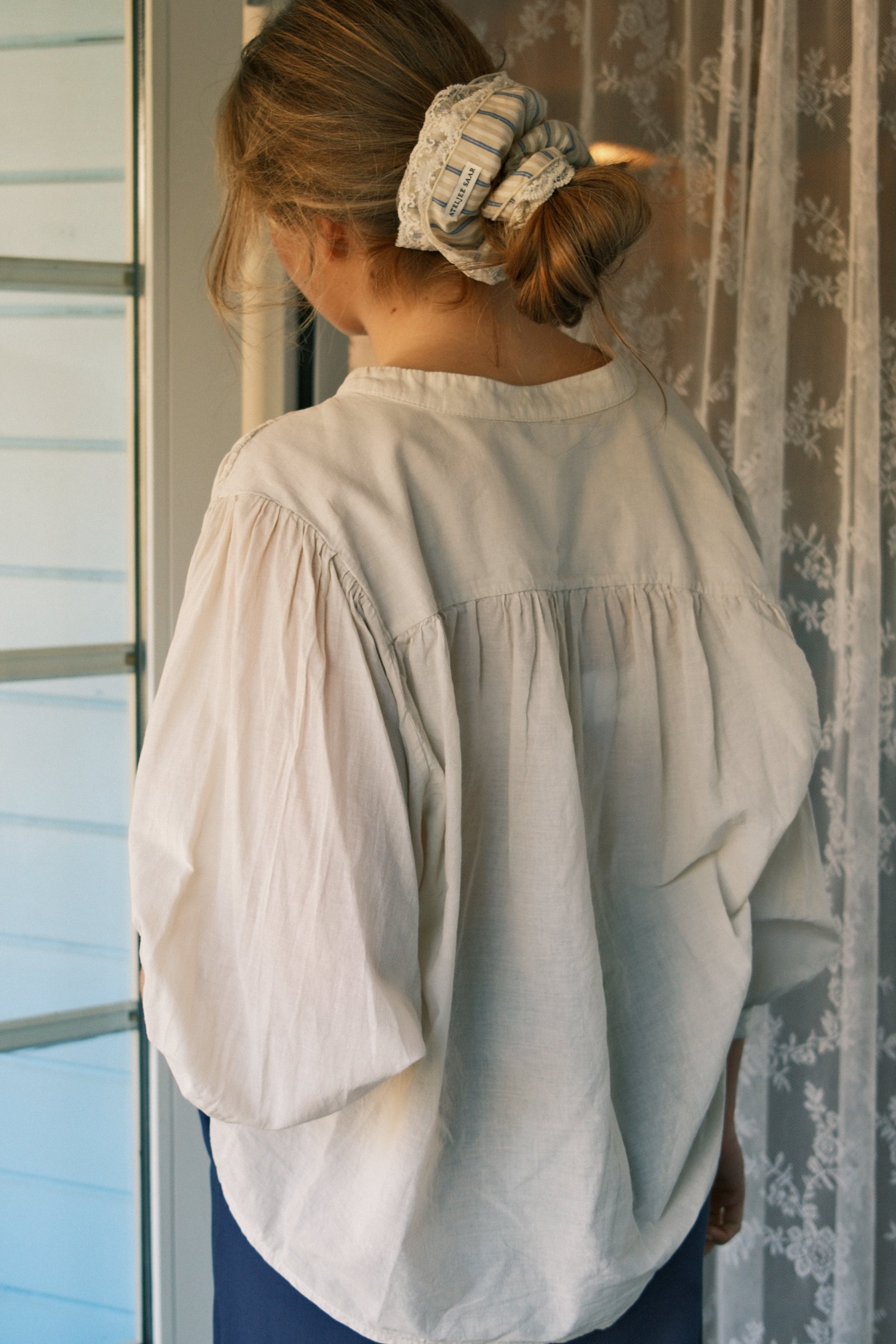 THE NORAH SHIRT BEIGE
