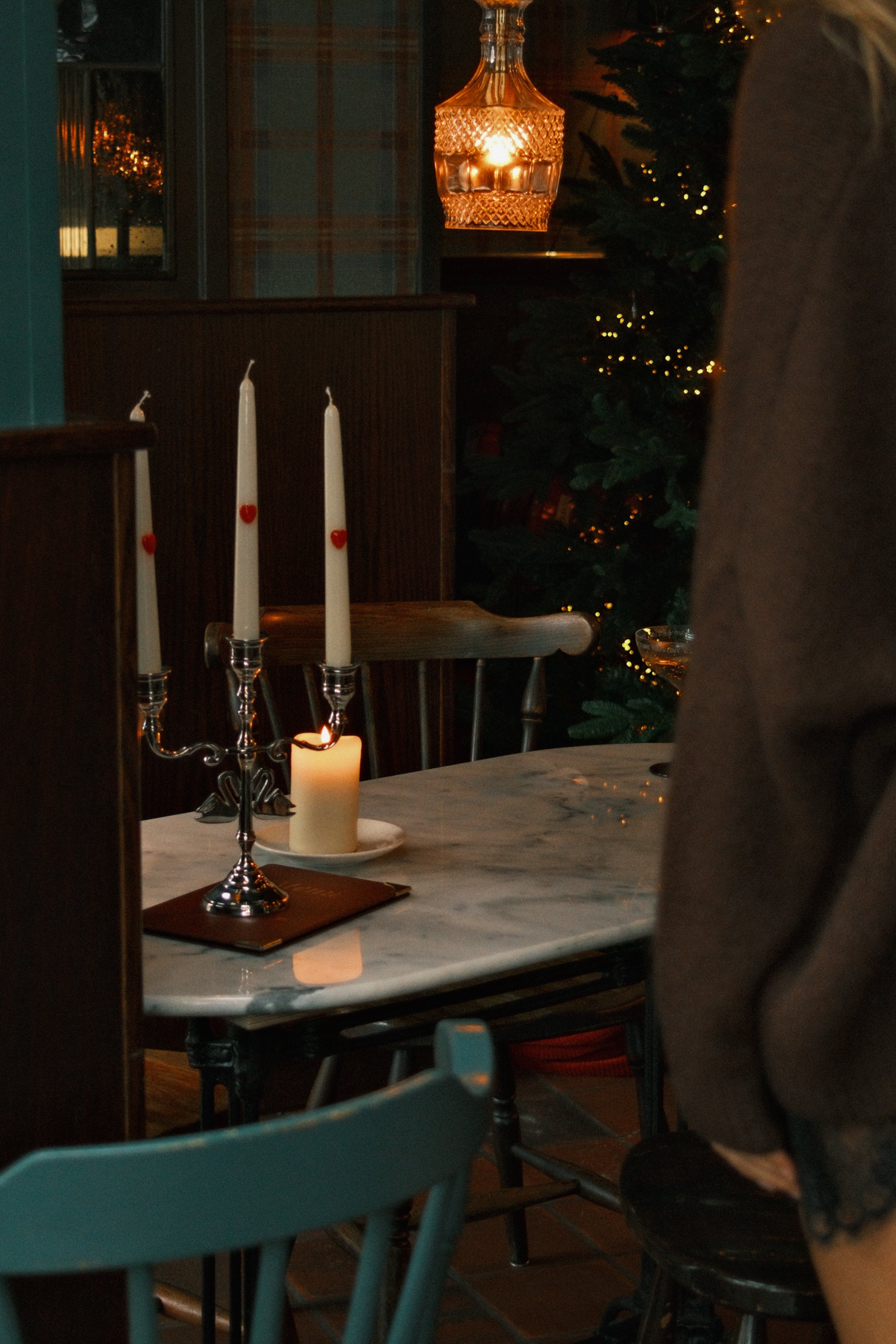 OVERSIZED V KNIT CHOCO