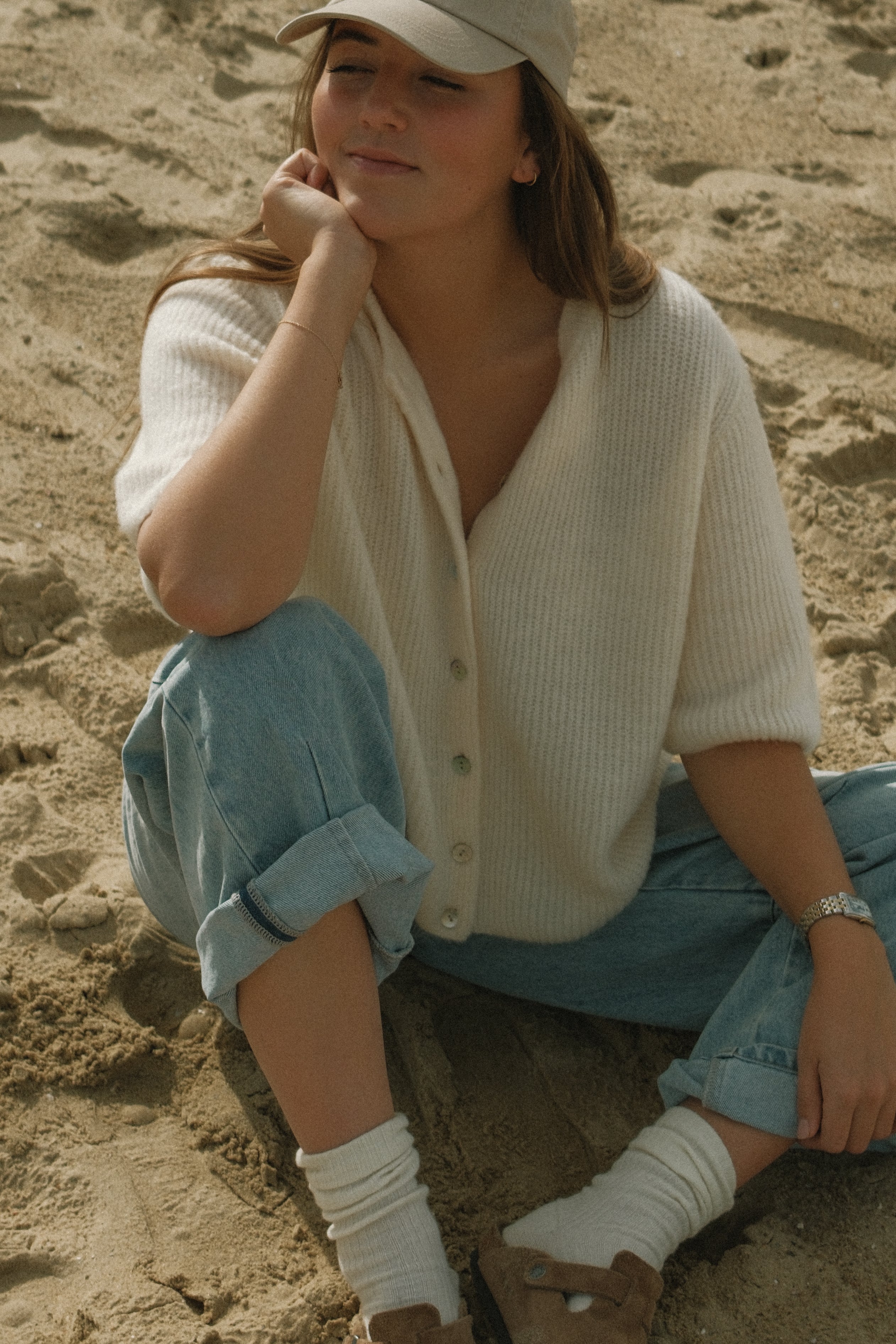 THE AMARA CARDIGAN OFF-WHITE
