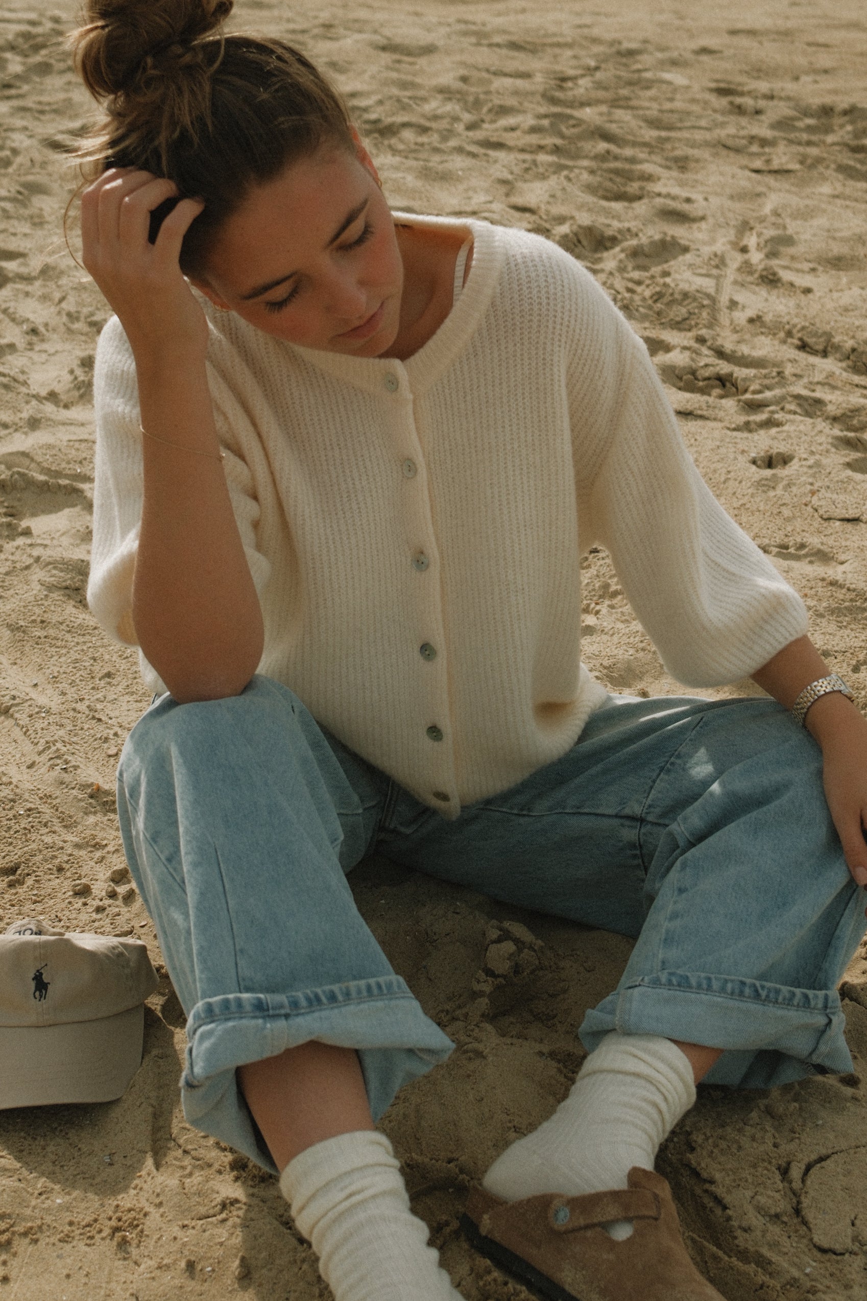 THE AMARA CARDIGAN OFF-WHITE