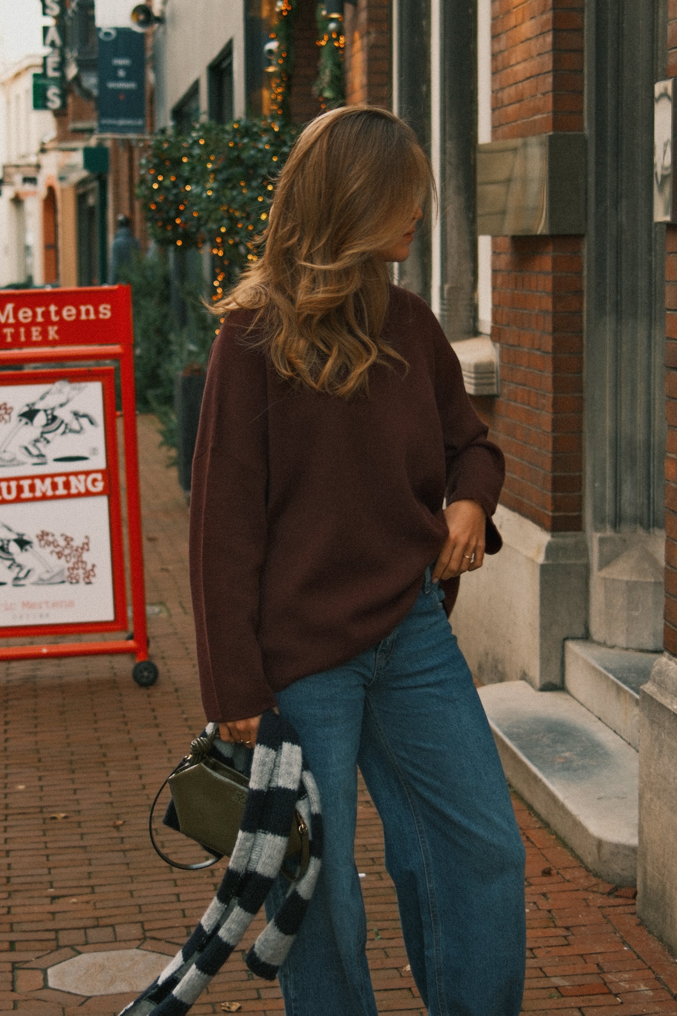 OVERSIZED ELLE SWEATER BORDEAUX